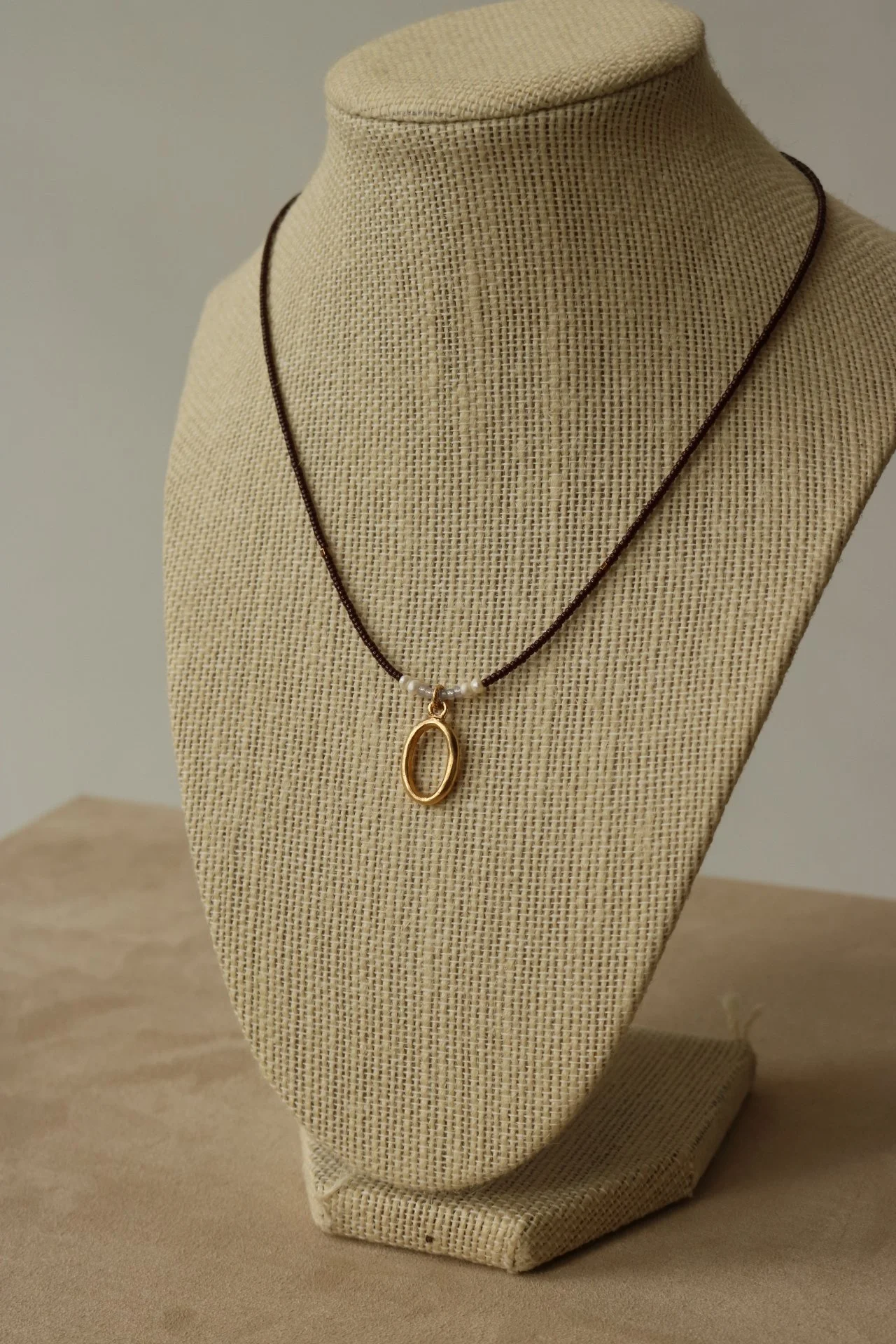 chocolate necklace 06.JPG