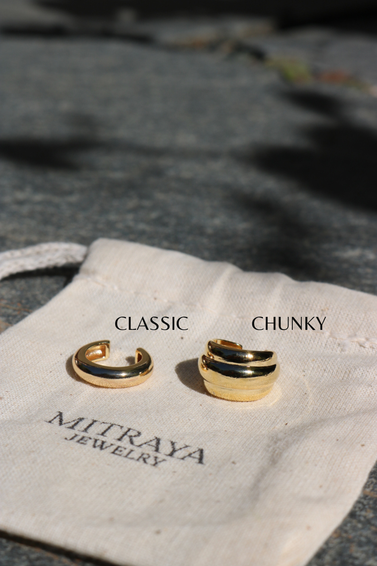 New ear cuffs gold 03 with text.png