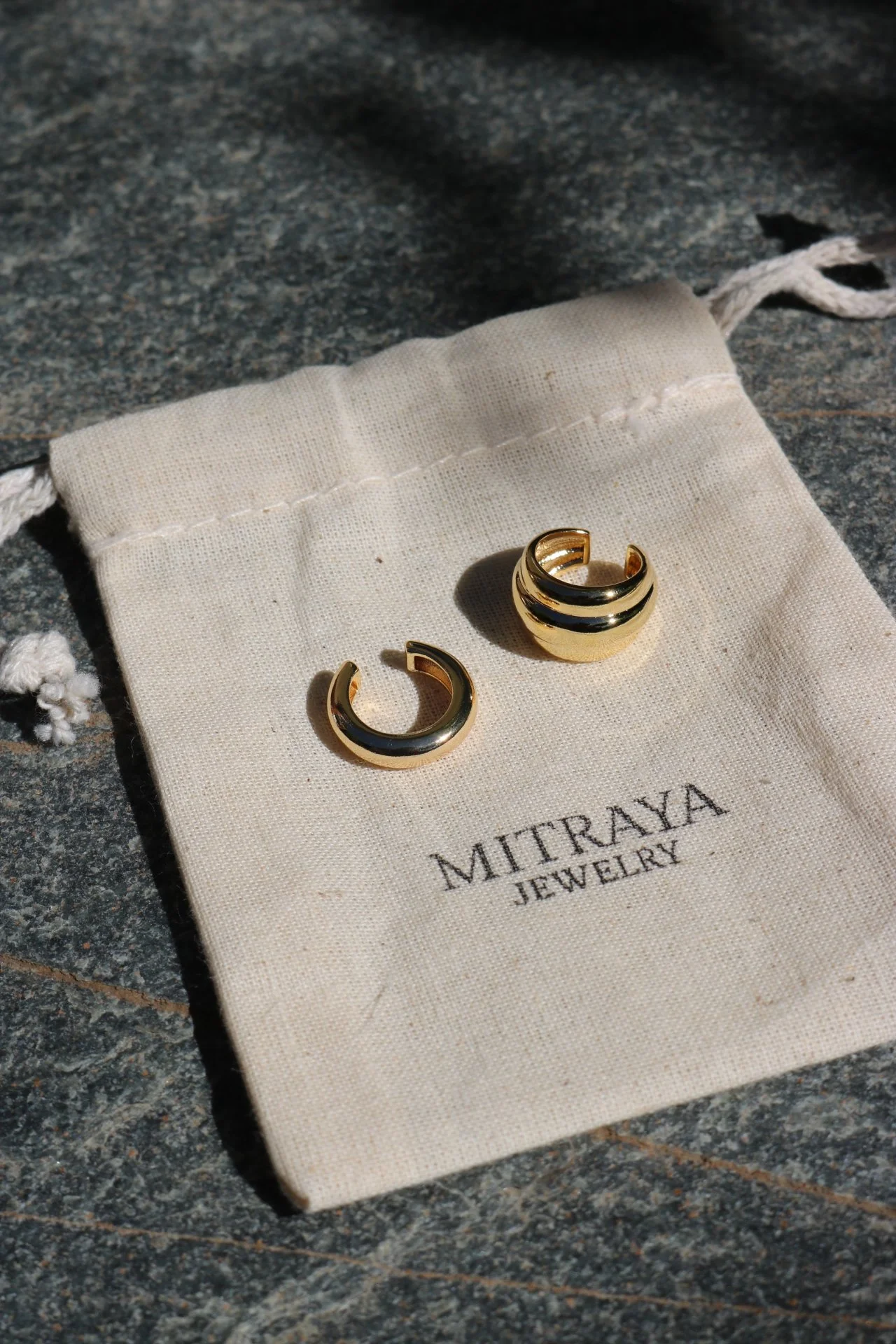 New ear cuffs gold 01.JPG