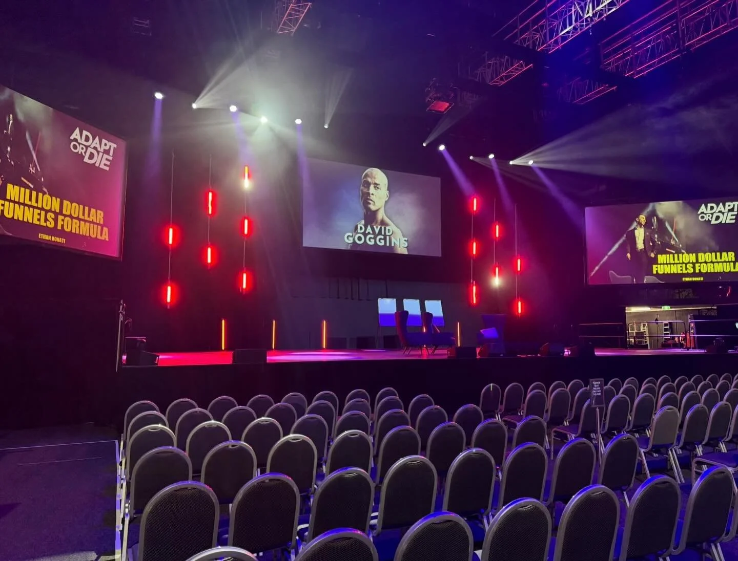 We carried the boats and provided production for David Goggins.#granstonproductions with the  lighting, audio and vision system design, operate and supply along with show calling. Audio supply from the legends @ccaproductions 😍. #perthevents #perthp