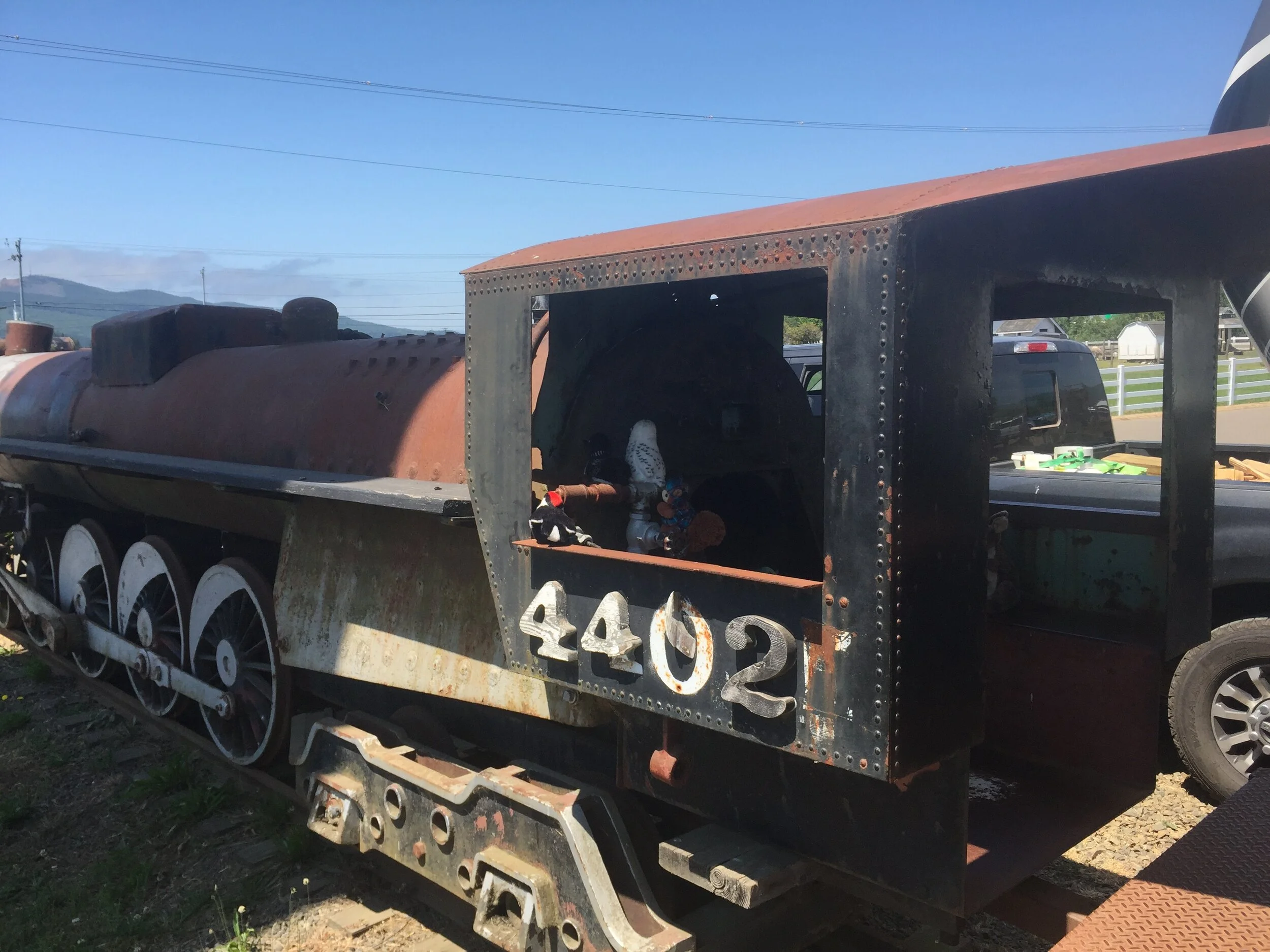 Yeti and Friends Take a Tour of the Oregon Coast