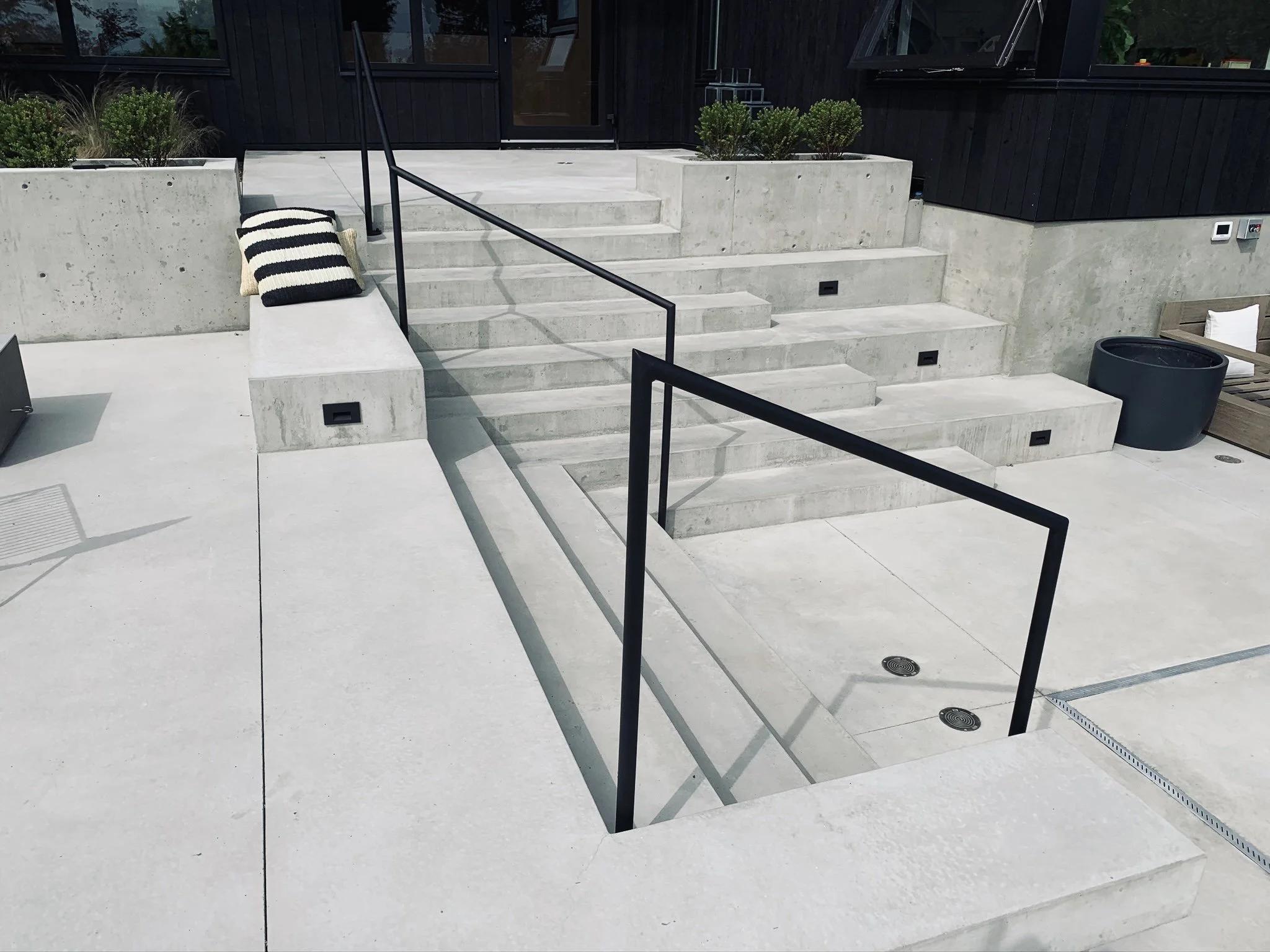 hardscape2.jpg