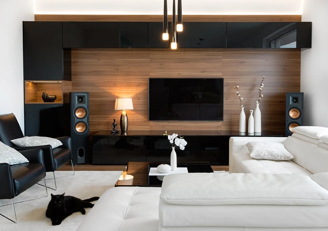 curtis-contracts-home-audio-visual.jpg