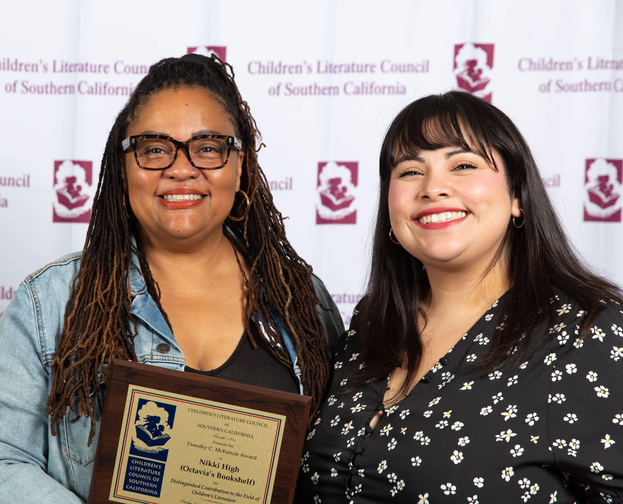L to R: Winner Nikki High and Award Committee Member Yvette Casillas (Josh Steichmann)