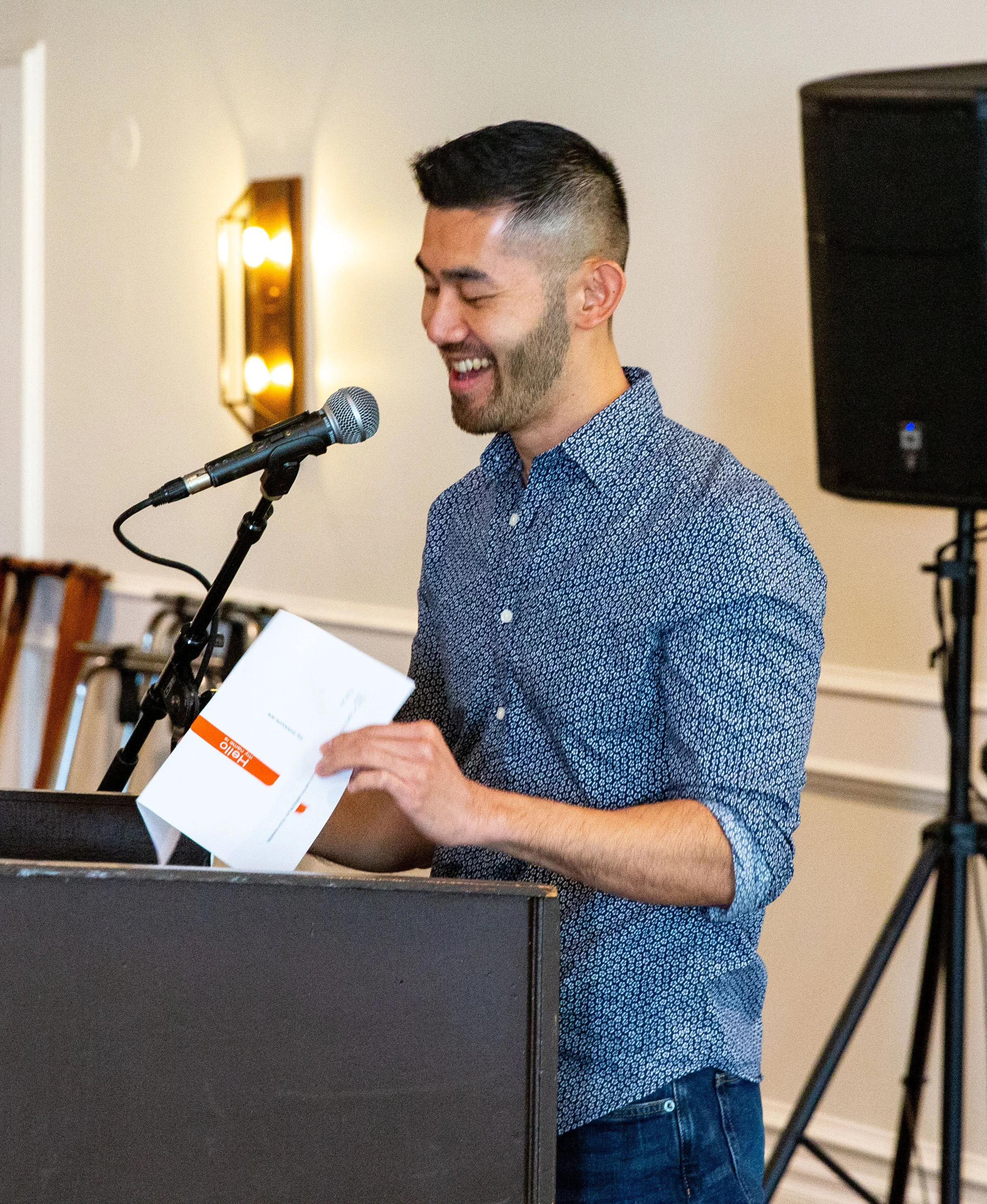 Author/illustrator Benson Shum gives his acceptance speech at the 2023 CLCSC Awards Ceremony. (Josh Steichmann)