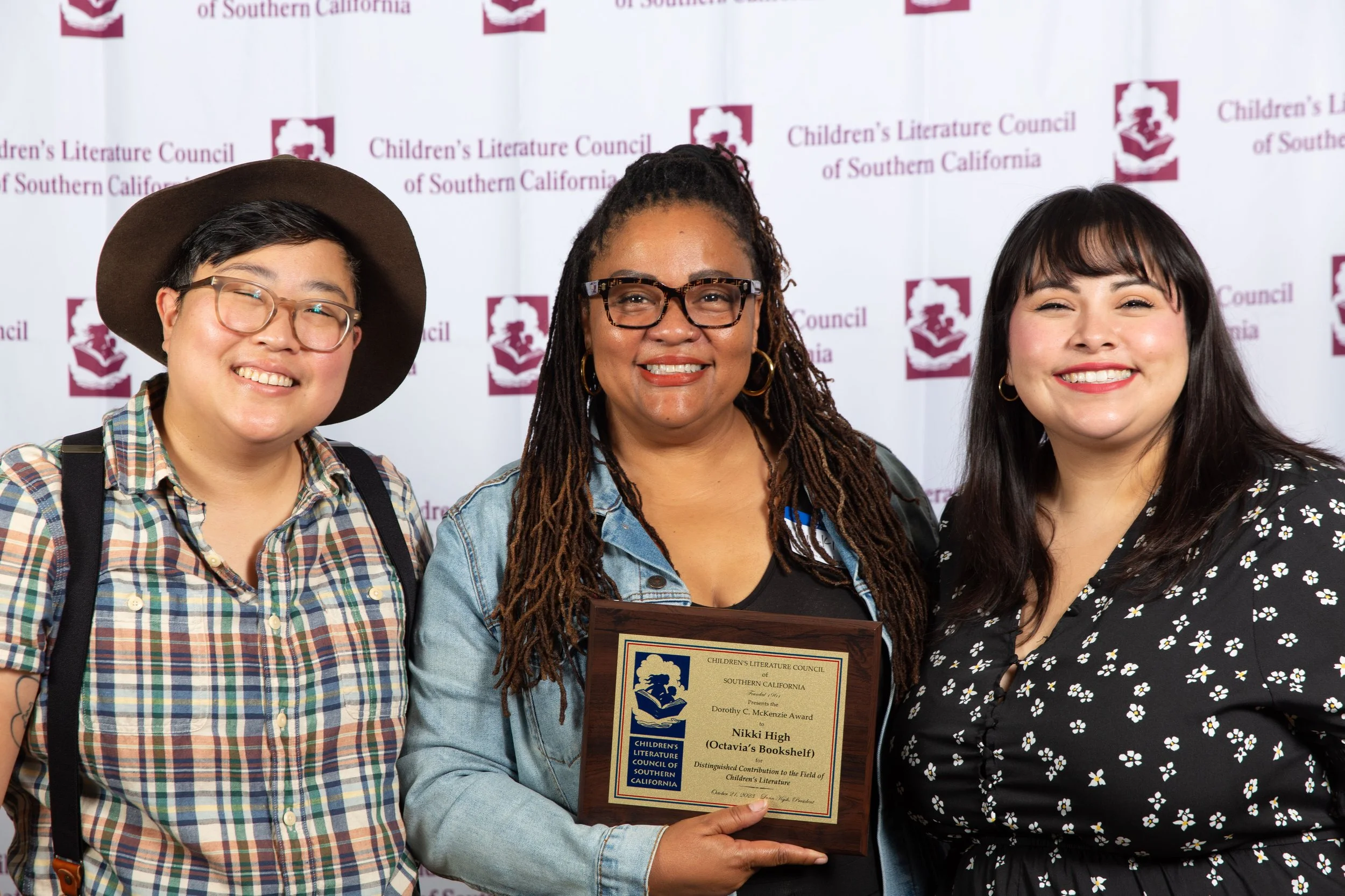 L to R: Awards Committee Chair Fin Lee, Award Winner Nikki High, and Award Committee Member Yvette Casillas (Josh Steichmann)