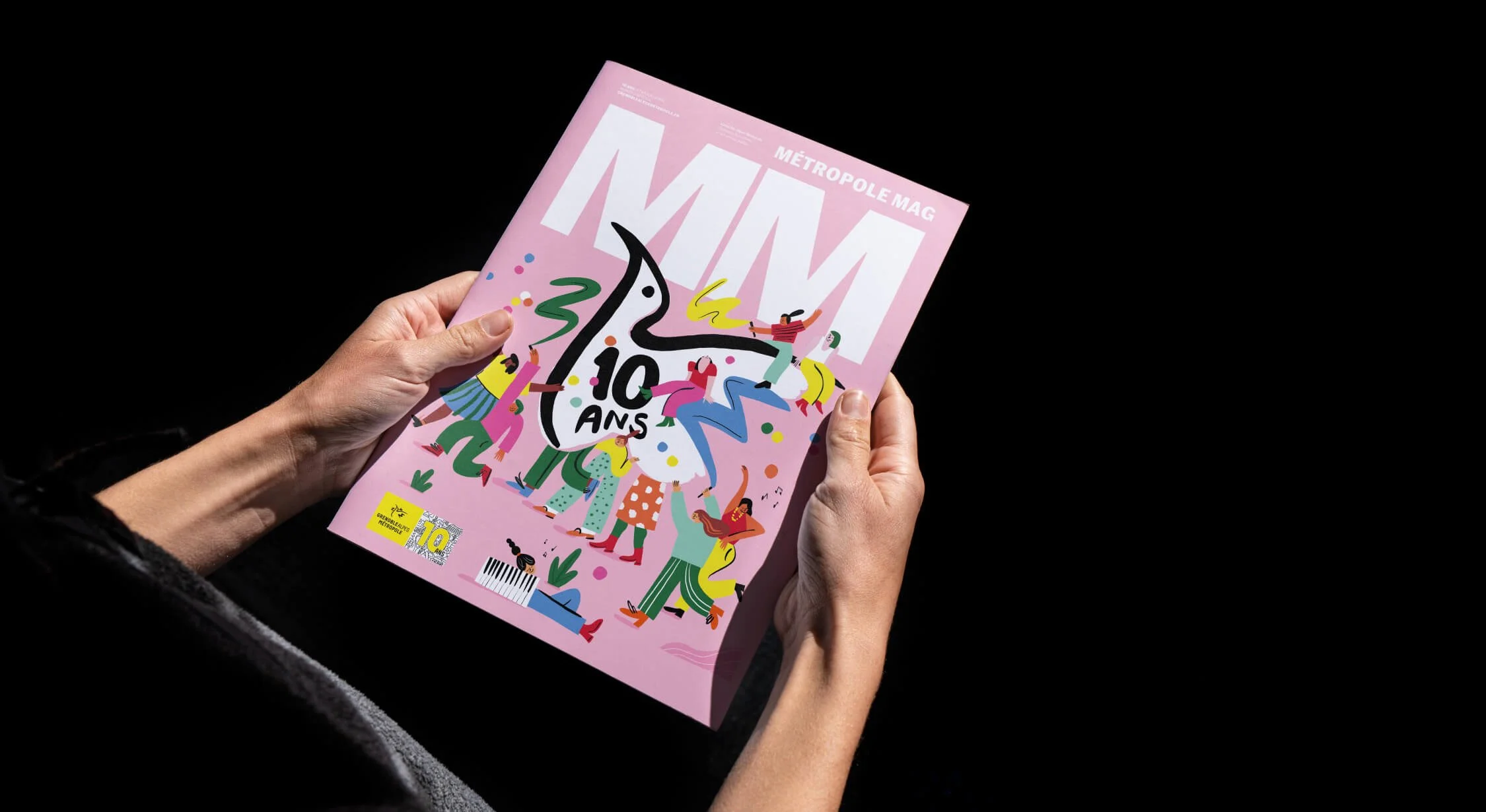 Couverture en illustration du Métropole Mag à l’occasion des 10 ans de Grenoble-Alpes Métropole