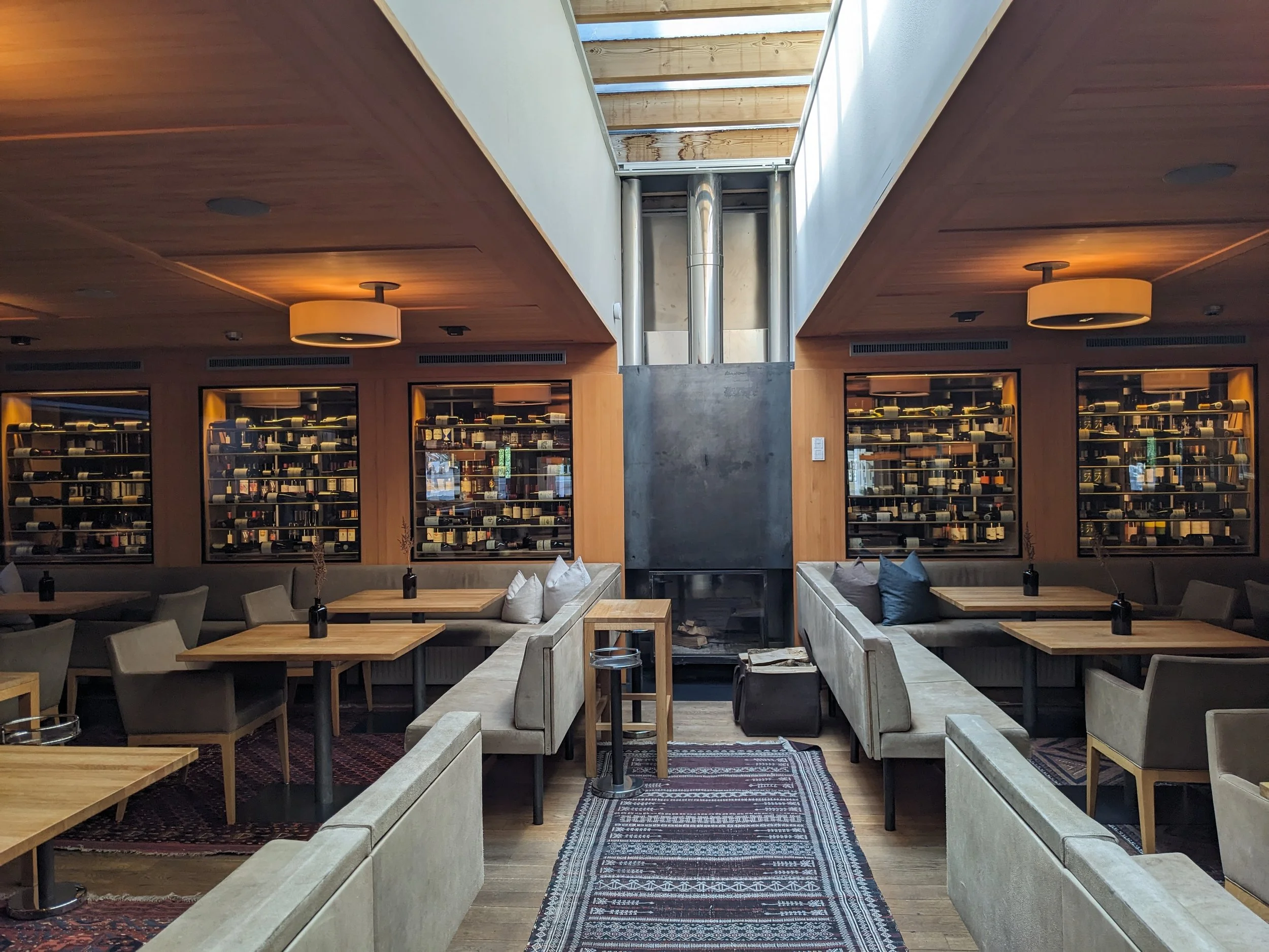 wine cellar, weinkeller, rote wand hotel, chefs table.jpg