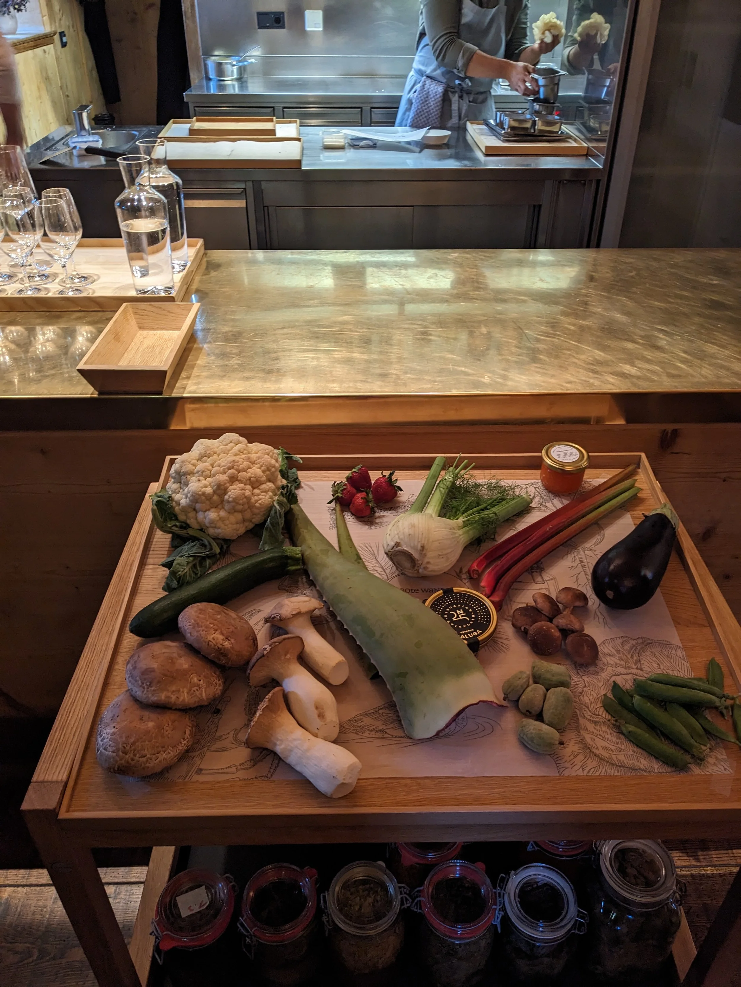 Trolley, Presentation, Chefs Table, CT, Stieger, Tschudi.jpg