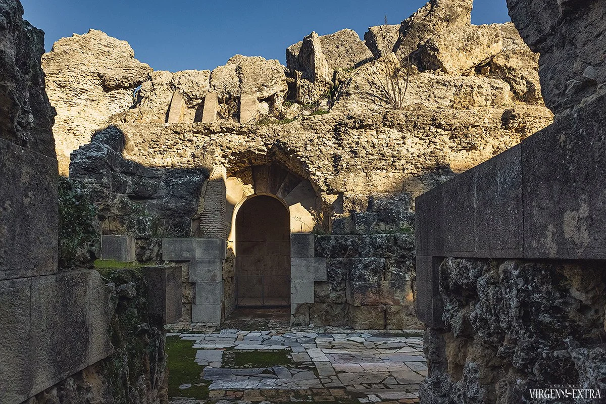 Italica miestas Andalūzijoje&nbsp;| Andalūzija. Virgen Extra