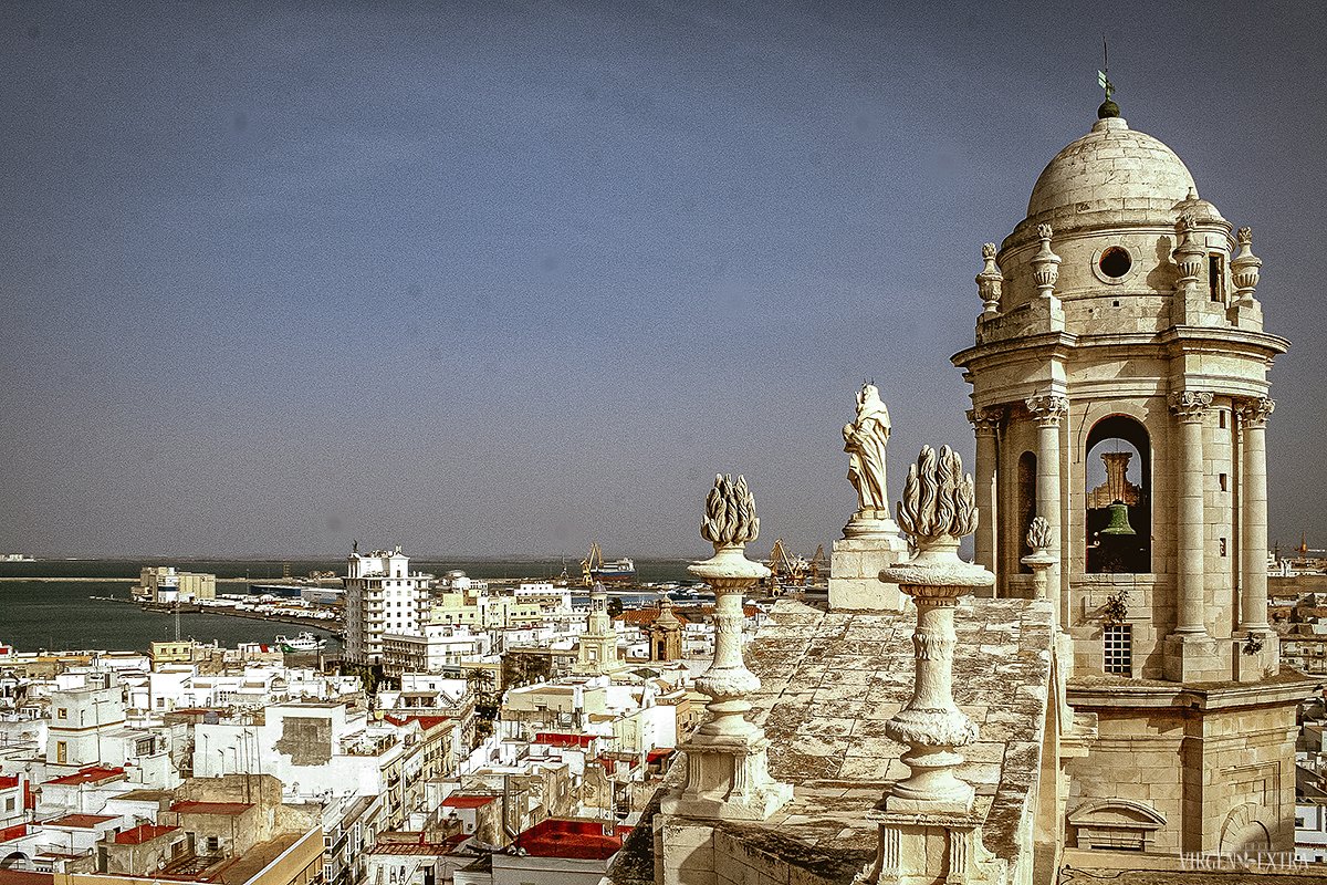 Vaizdas į miestą nuo Kadiso katedros | Andalūzija. Virgen Extra