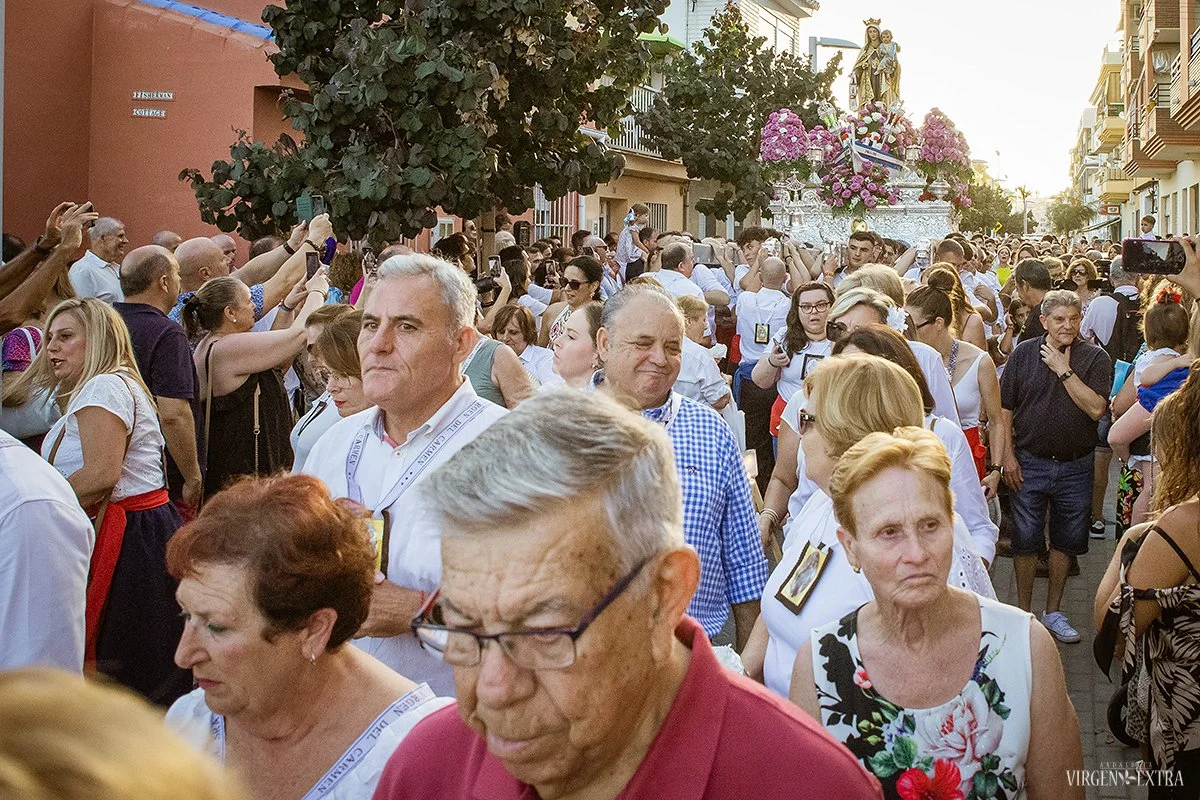Mergelės Karmen procesija Caleta de Velez mieste | Andalūzija. Virgen Extra