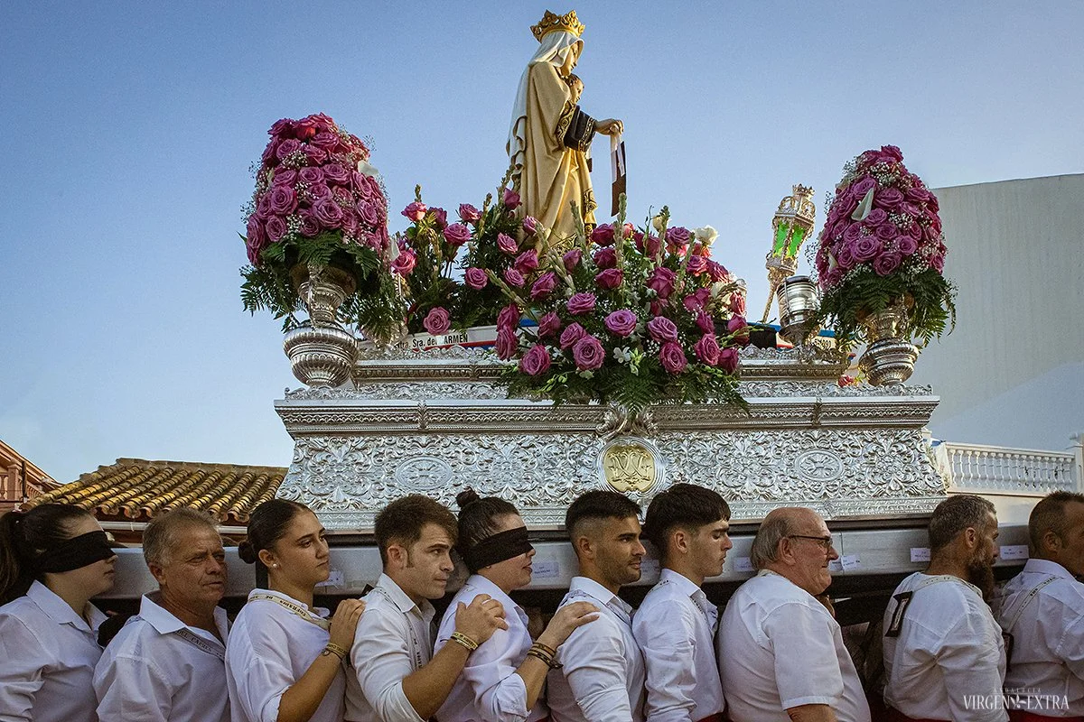 Mergelės Karmen procesija Caleta de Velez mieste | Andalūzija. Virgen Extra