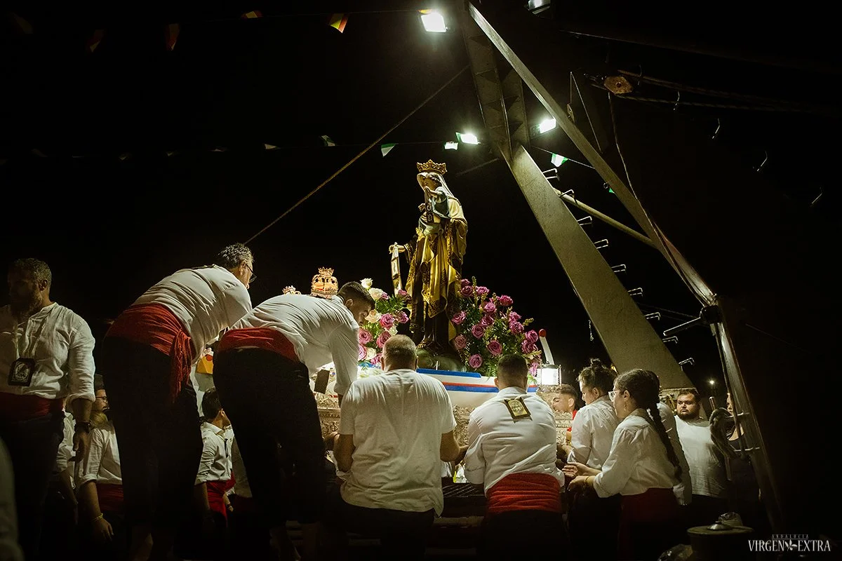 Mergelės Karmen procesija Caleta de Velez mieste | Andalūzija. Virgen Extra