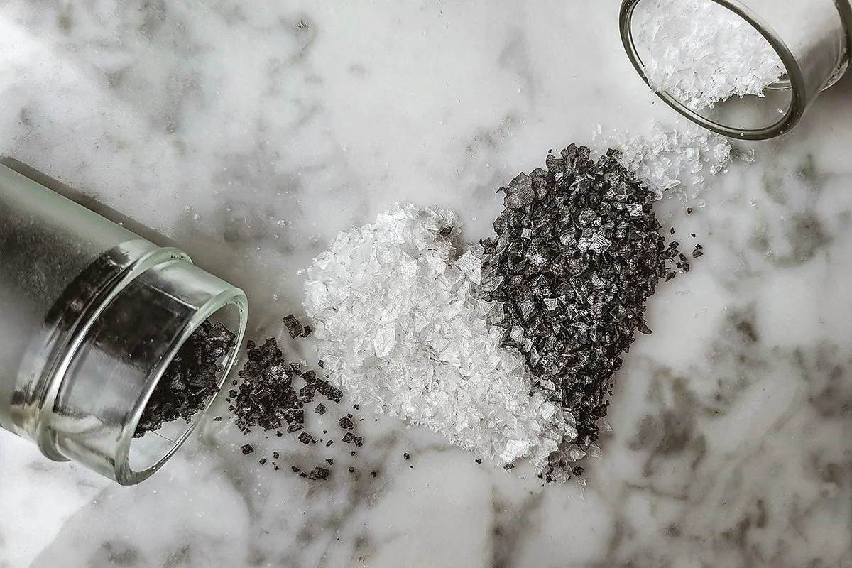 Žvynai ir gėlės. Apie lietuvių meilę druskai