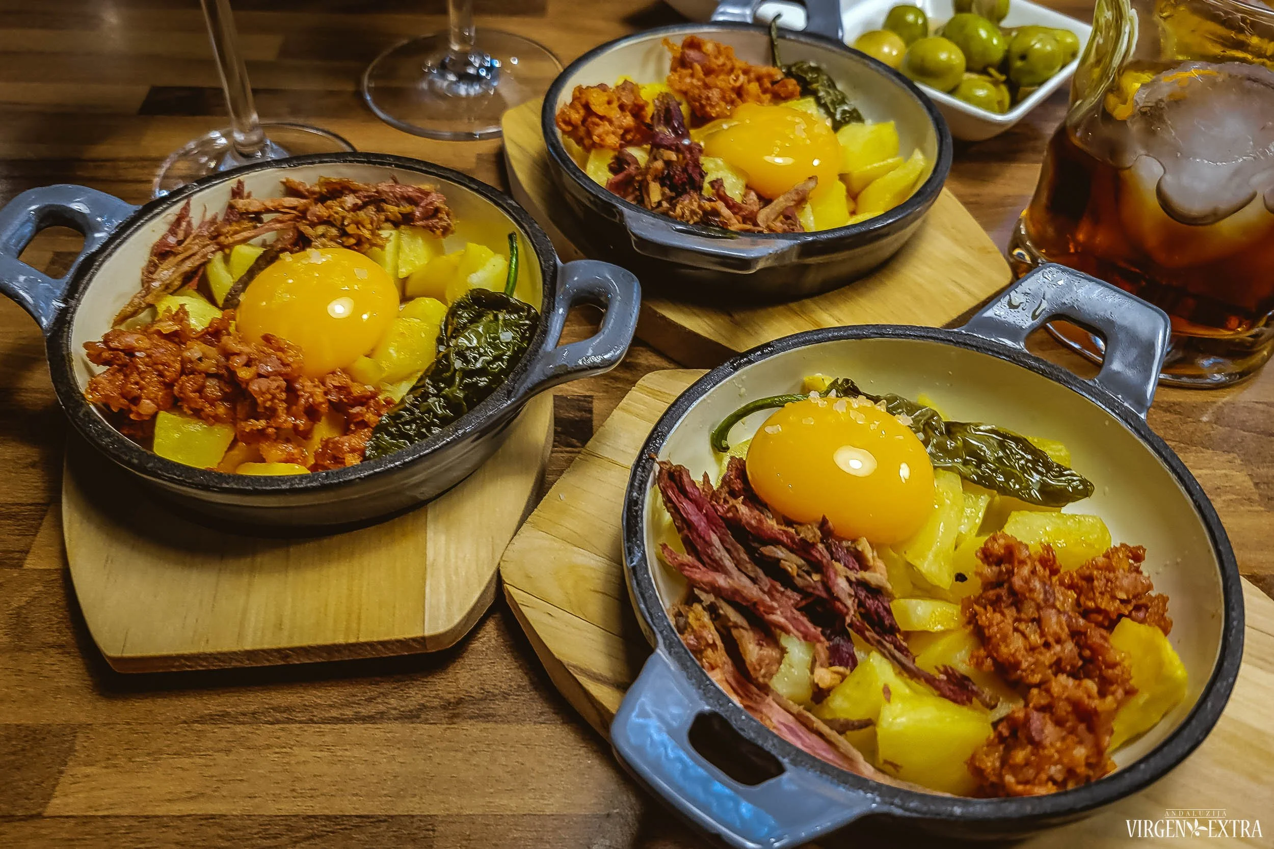 Tapas baras | Andalūzija. Virgen Extra