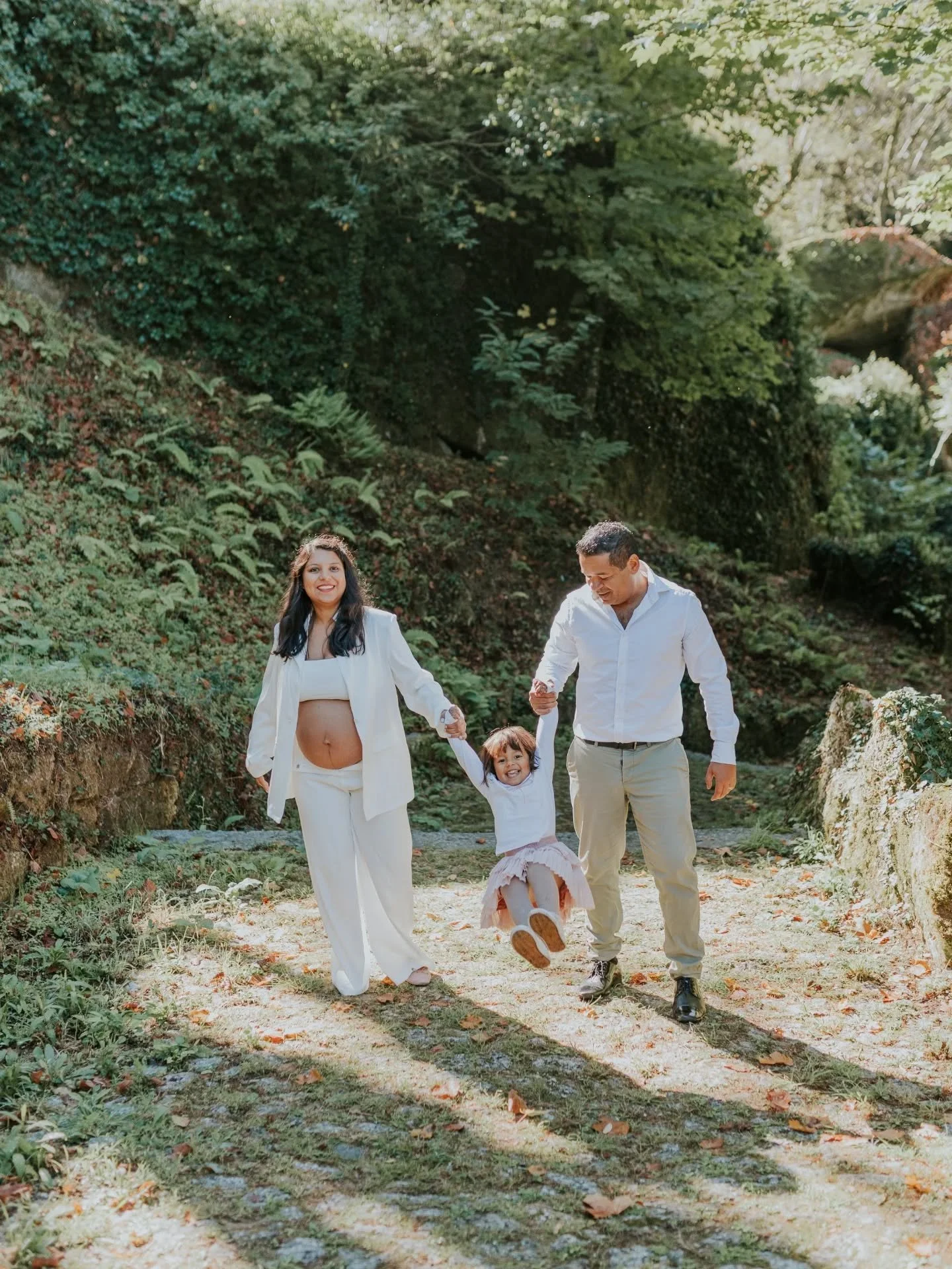 Acompanhar fam&iacute;lias a crescer &eacute; o meu maior privil&eacute;gio 🤍 

3 anos depois de fotografar a espera da L. e os seus primeiros dias, voltamos a encontrar-nos.

#soniafernandesfotografia