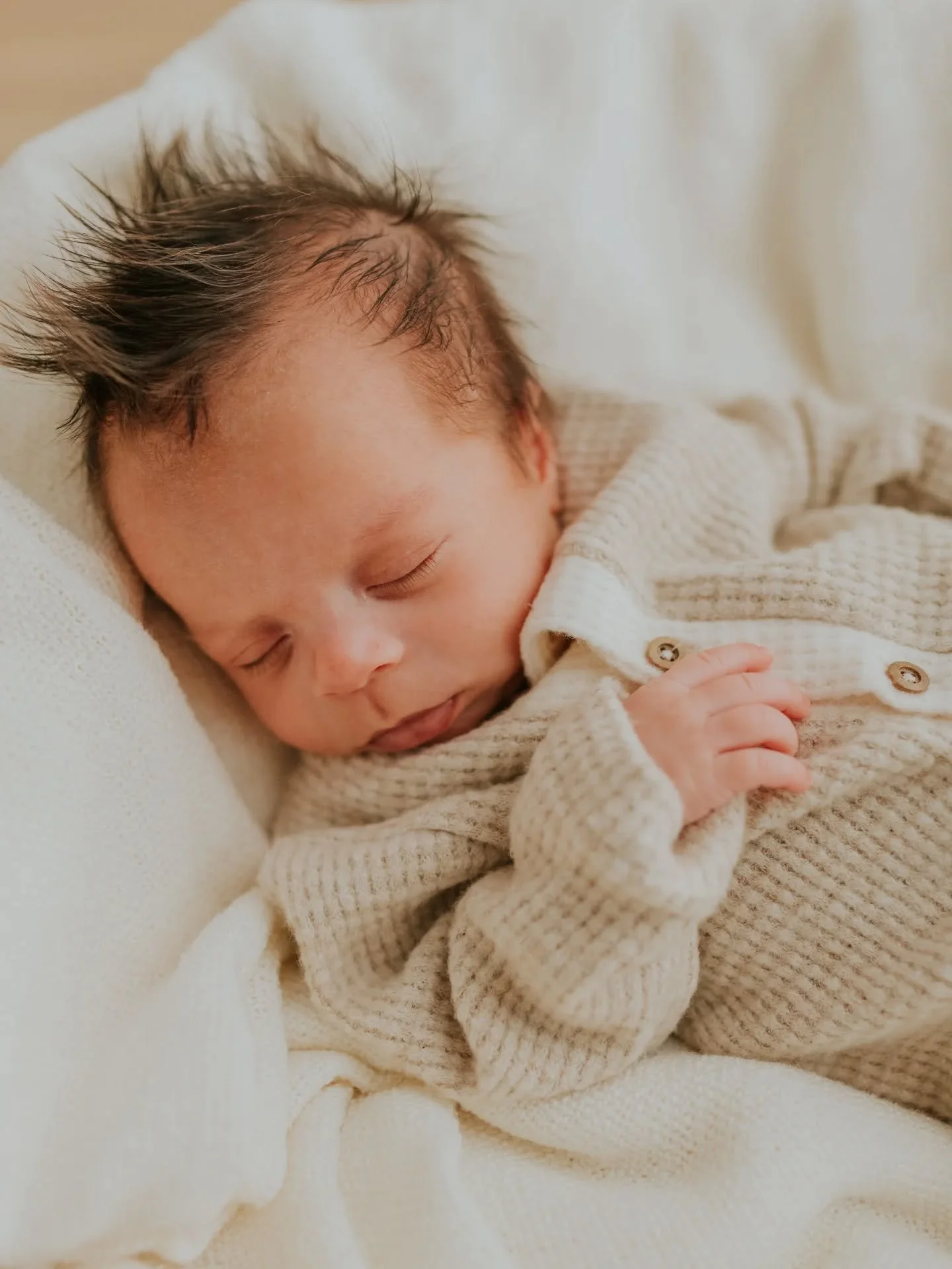 Perfei&ccedil;&atilde;o que tive a sorte de fotografar 🤍✨

Eles crescem r&aacute;pido demais e eternizar estes primeiros momentos significa poder voltar a eles vida toda. 

📸Fotografia &eacute; o verdadeiro tesouro de fam&iacute;lia. 

#soniafernan