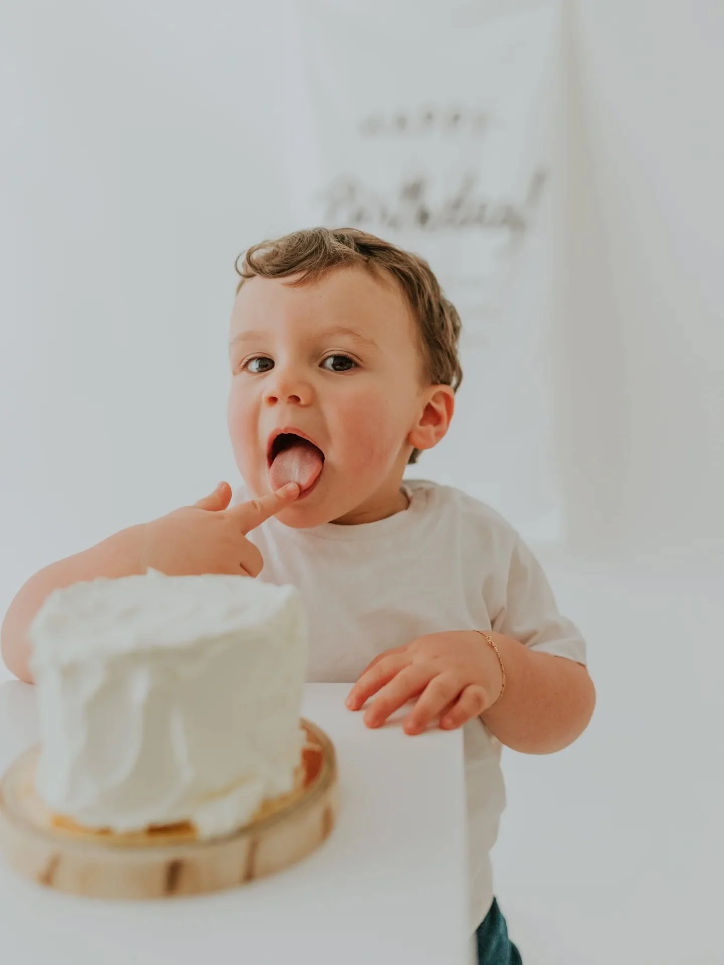 2 anos de pura personalidade 🤍 

 (e eu a tentar acompanhar este meu pequeno de pilha duracell 😅)

#soniafernandesfotografia