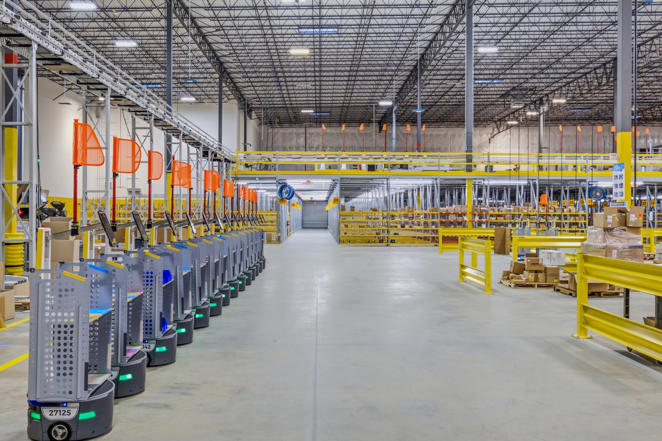 DHL Interior-23.jpg