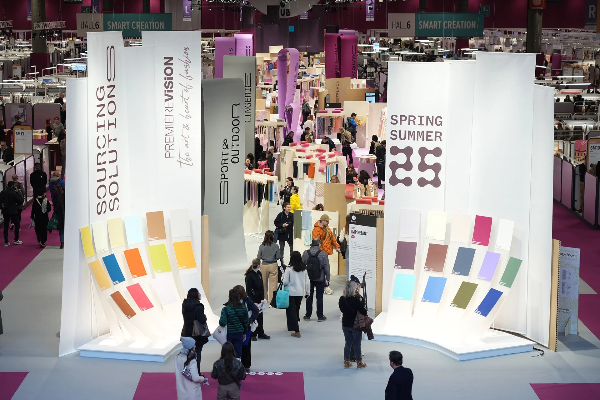 Signalétique des espaces mode sur le salon