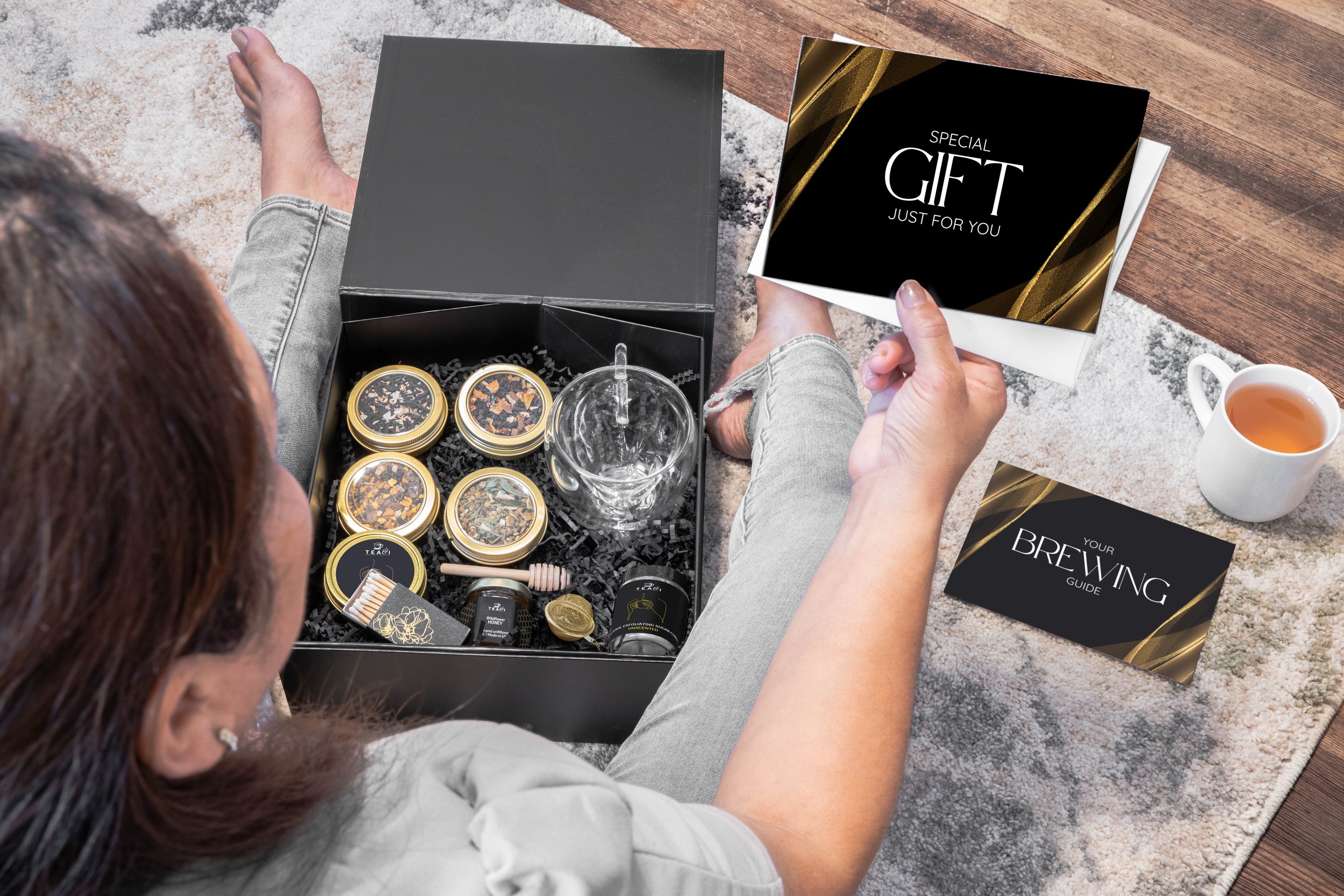 Bliss Gold Tea Gift Box - Tea and I.2.jpg