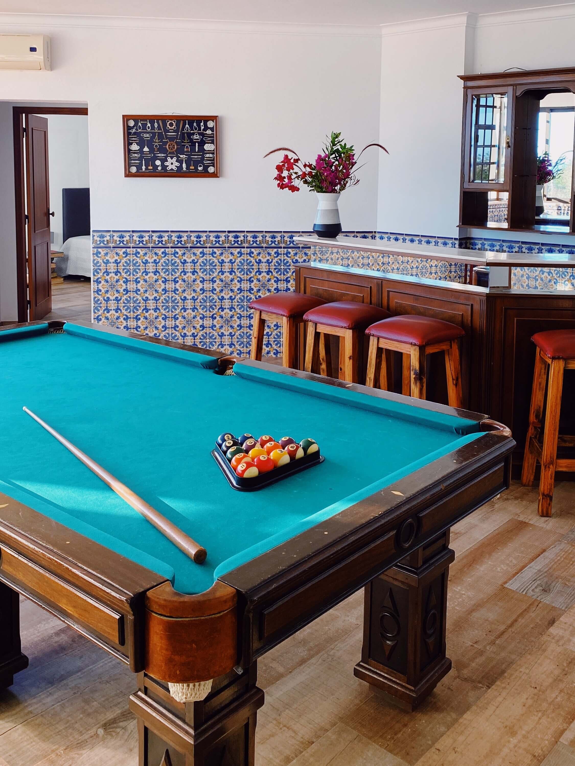 villa_caixinha_bluespot_pool_table2_algarve.jpg