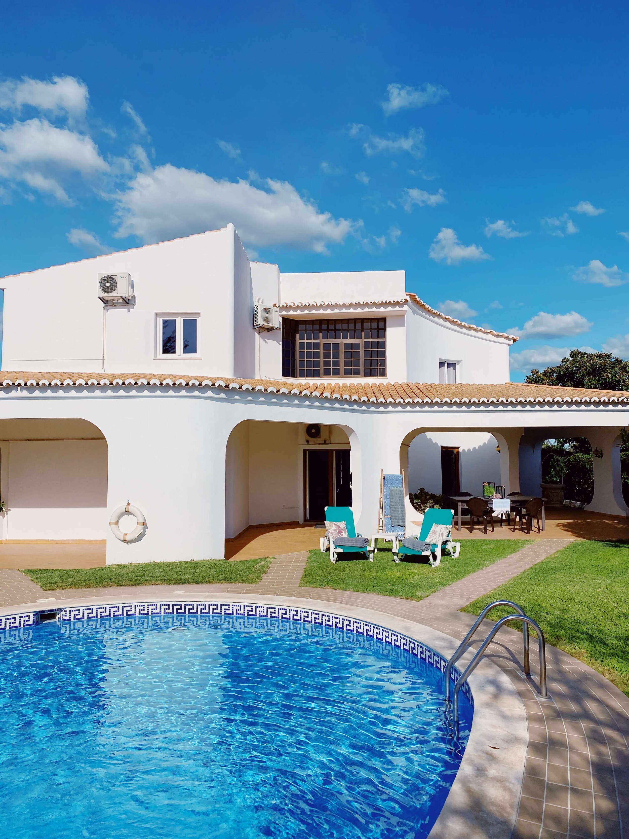 villa_caixinha_bluespot_pool1_algarve.jpg