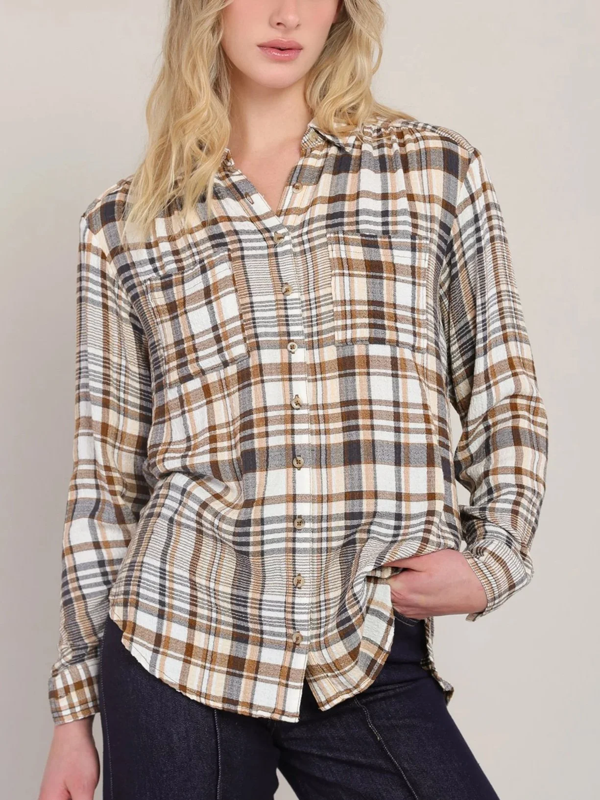 Room 34 Plaid Button Up Long Sleeve Shirt in Brown & Nacy Plaid