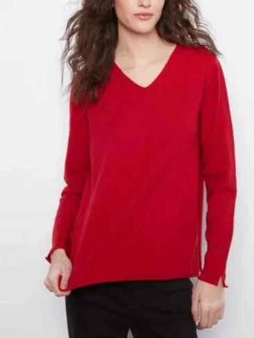 Charlie B Long Sleeve V-Neck Sweater in Equestrian