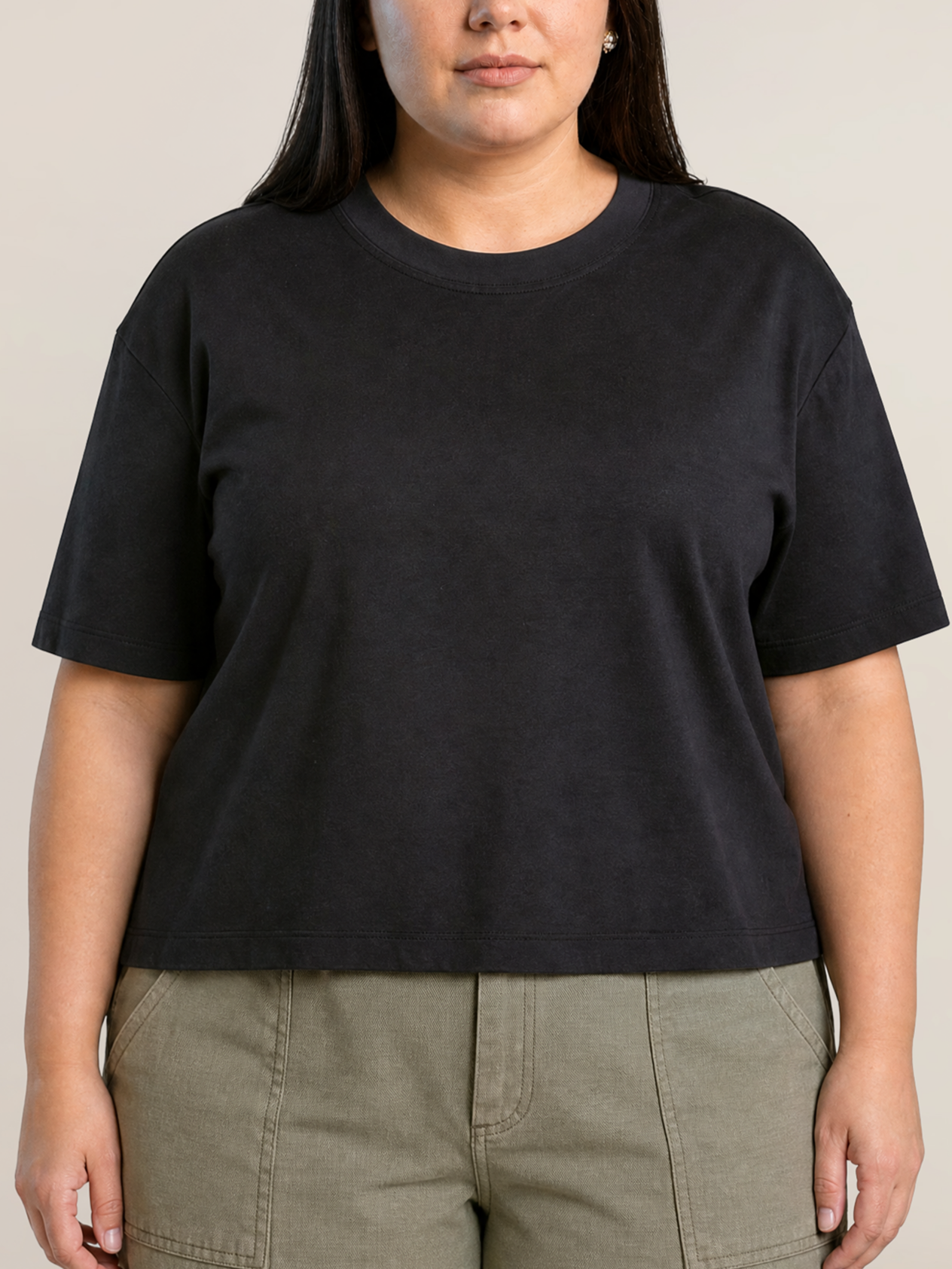 Dex Plus Cropped Essential Tee in Black