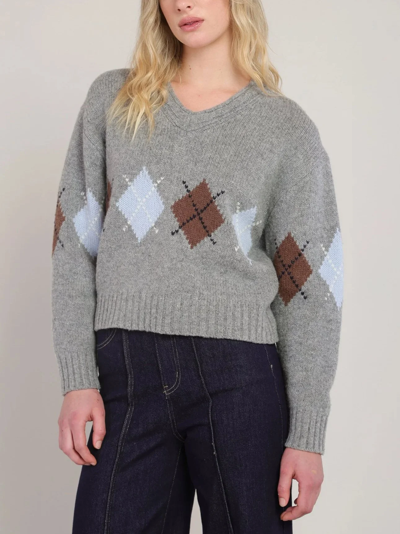 Room 34 Argyle Cropped Sweater in Medium Grey Mix