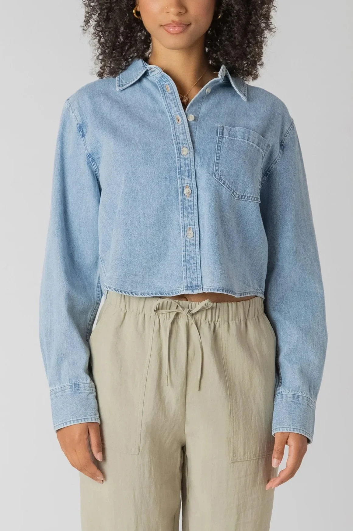 Room 34 Mid Blue Wash Button Down Long Sleeve Shirt 