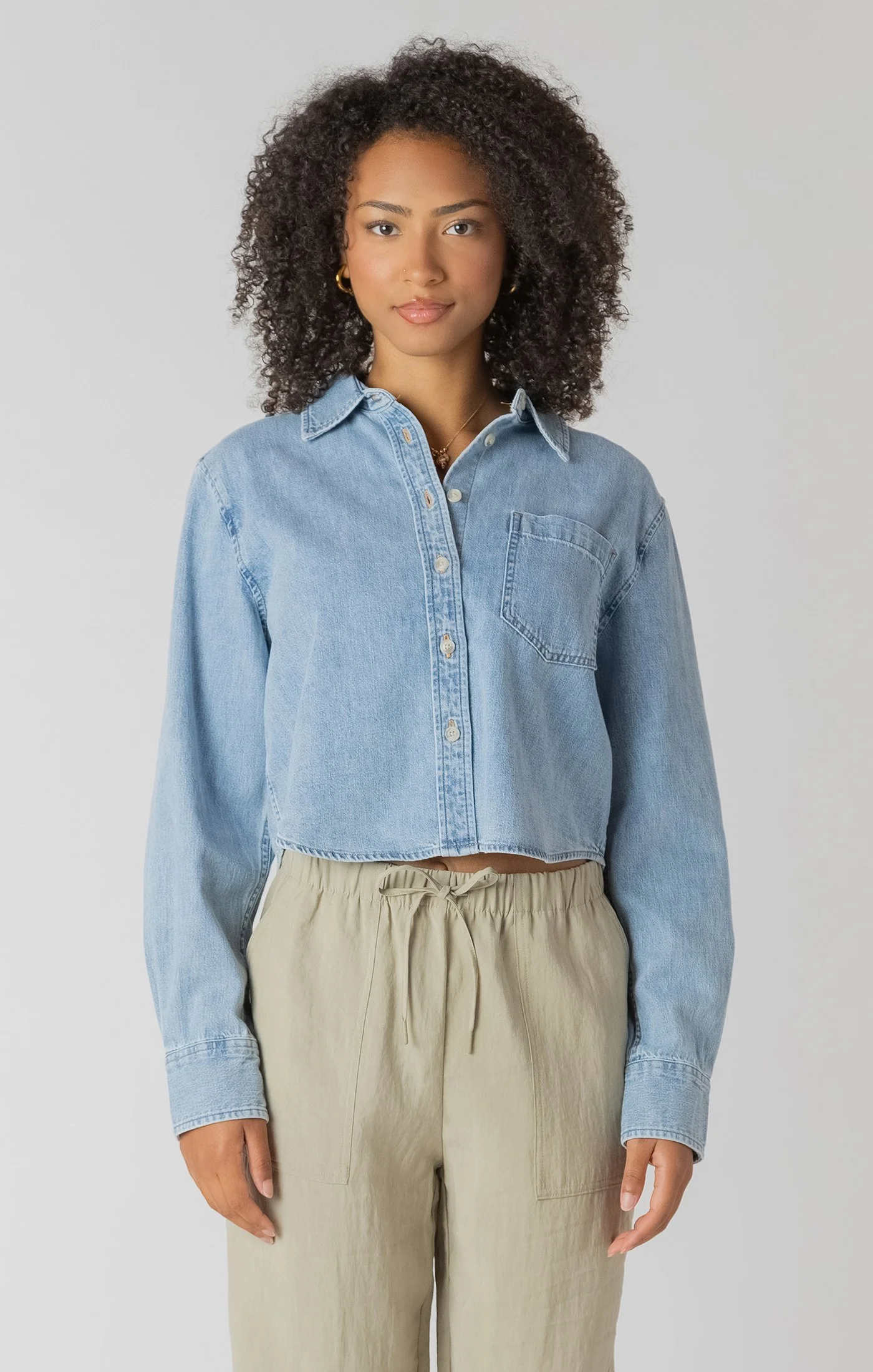 Room 34 Mid Blue Wash Button Down Long Sleeve Shirt 