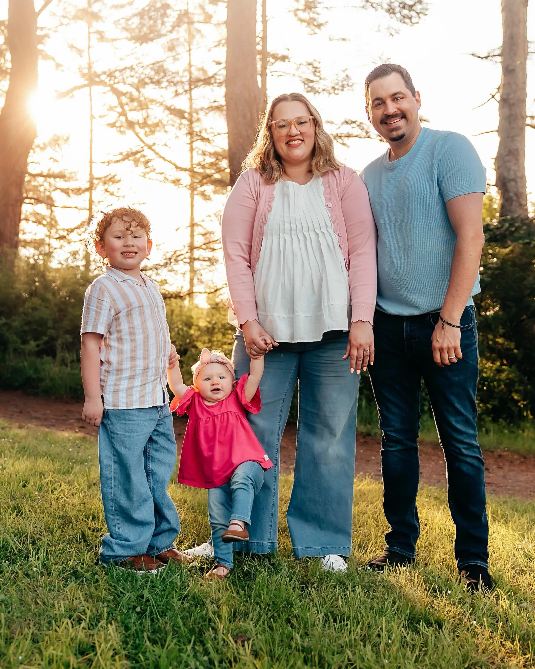 It was so much fun catching up with this sweet family! The last time I saw them, baby girl was still in her mama&rsquo;s tummy. Now she&rsquo;s a whole year old! Time flies, and I&rsquo;m so grateful to capture these special milestones.

#anacortesfa