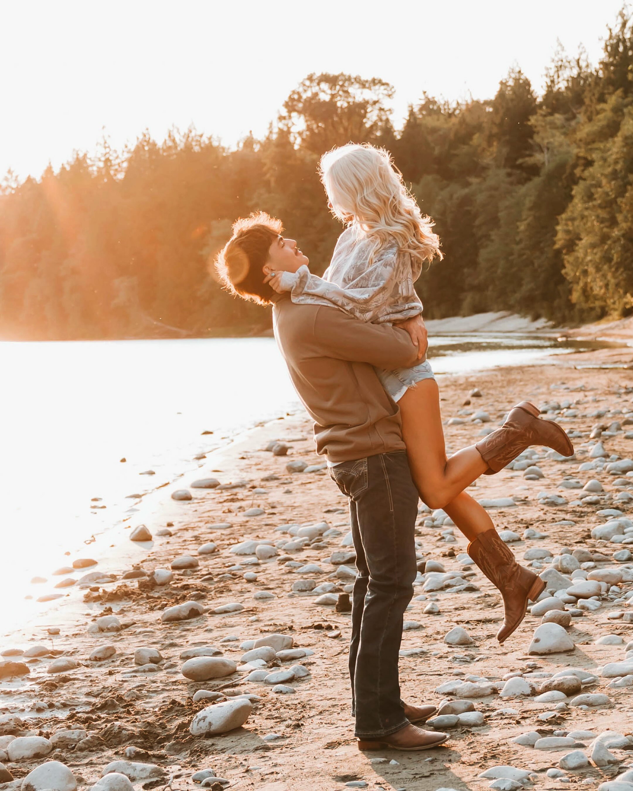 Wishing Summer could last a little longer&hellip;

summer love | under the sun | make it last