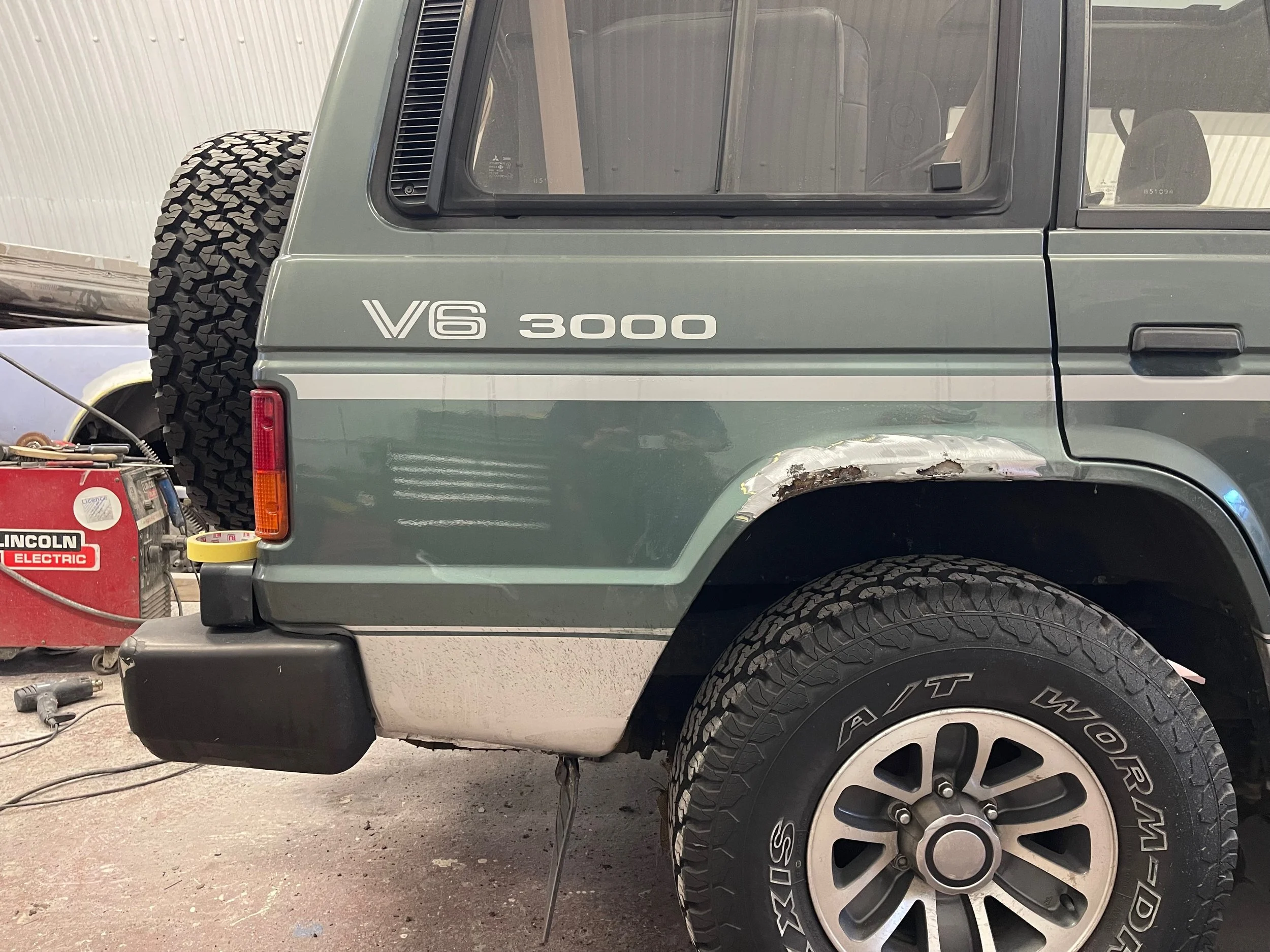mitsubishi - 1.jpeg