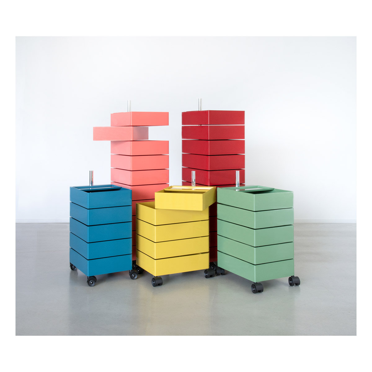 Magis_360_container_ambient_multi_01_hr.jpg