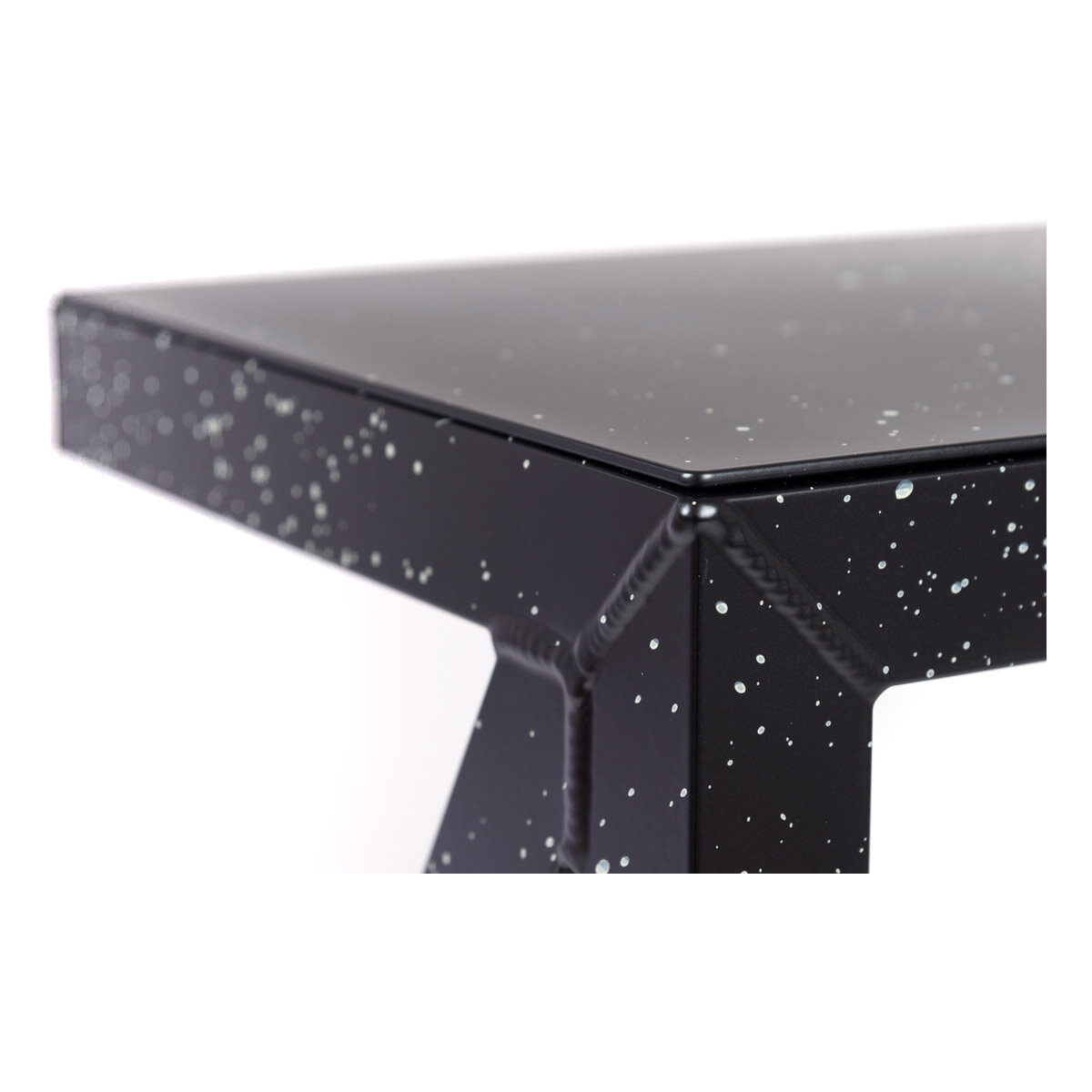 Magis_bureaurama_stool_product_detail_SD2770_black_02_hr.jpg