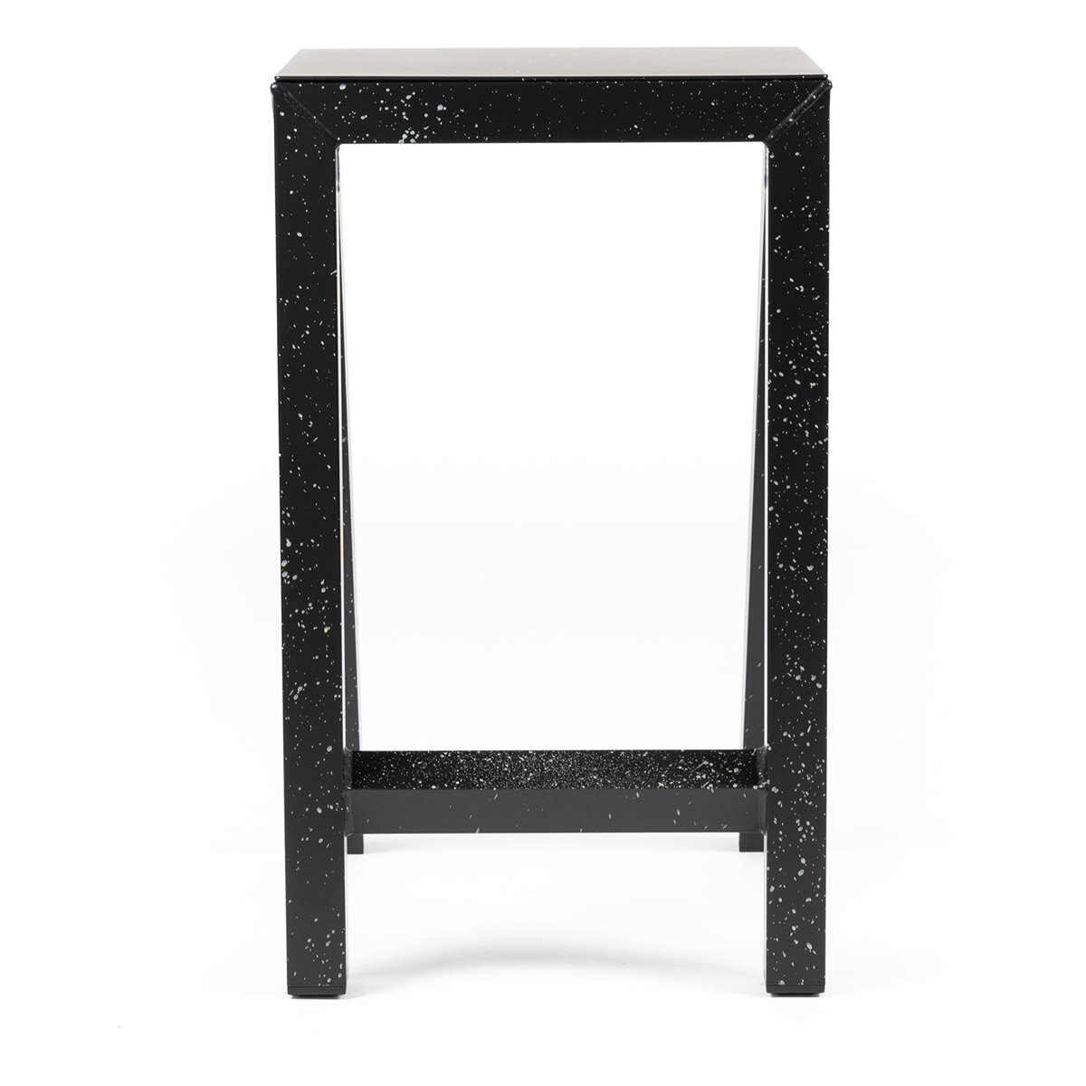 Magis_bureaurama_stool_product_front_SD2770_black_01_hr.jpg