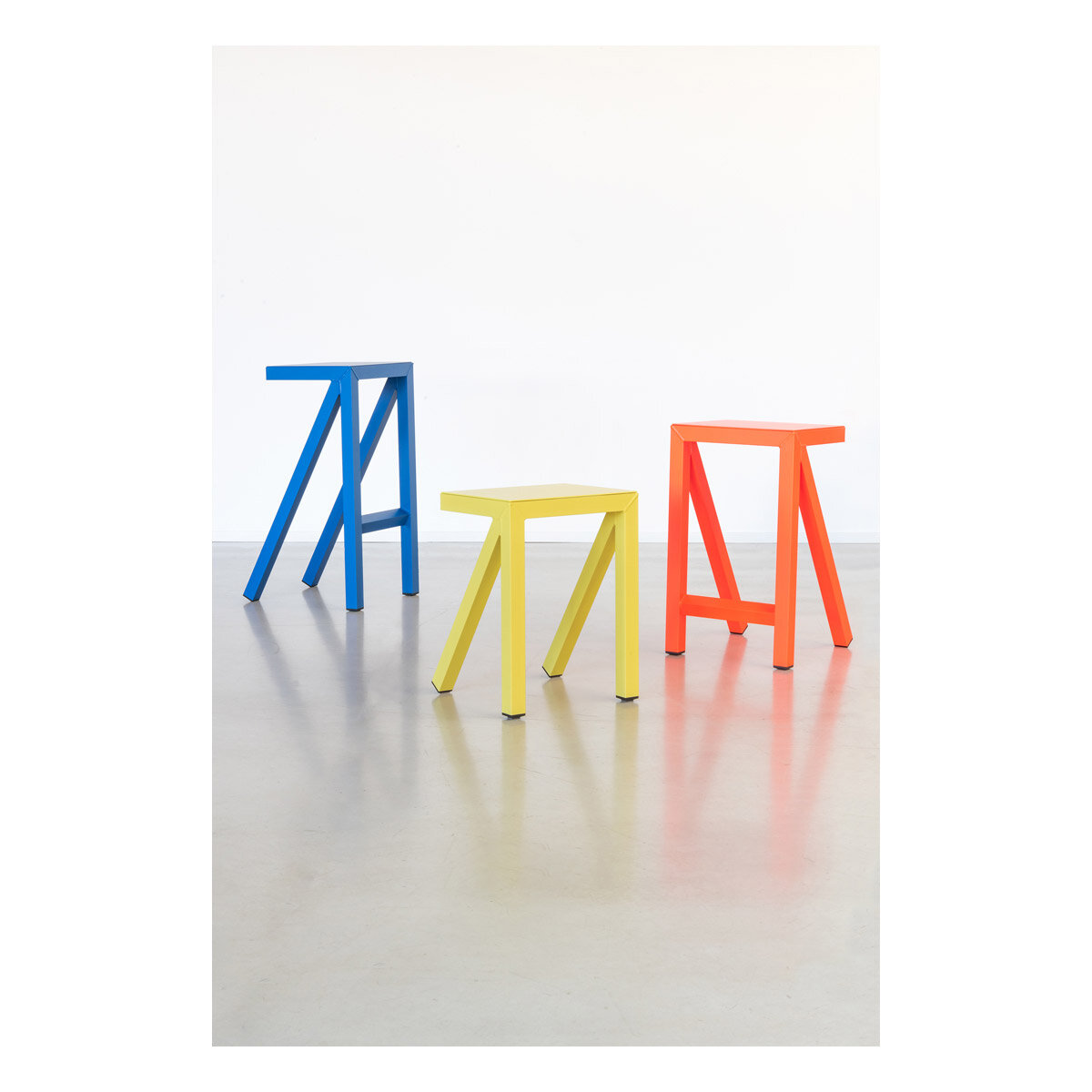 Magis_bureaurama_stool_ambient_SD2771_blue_SD2774_yellow_SD2772_orange_01_hr.jpg