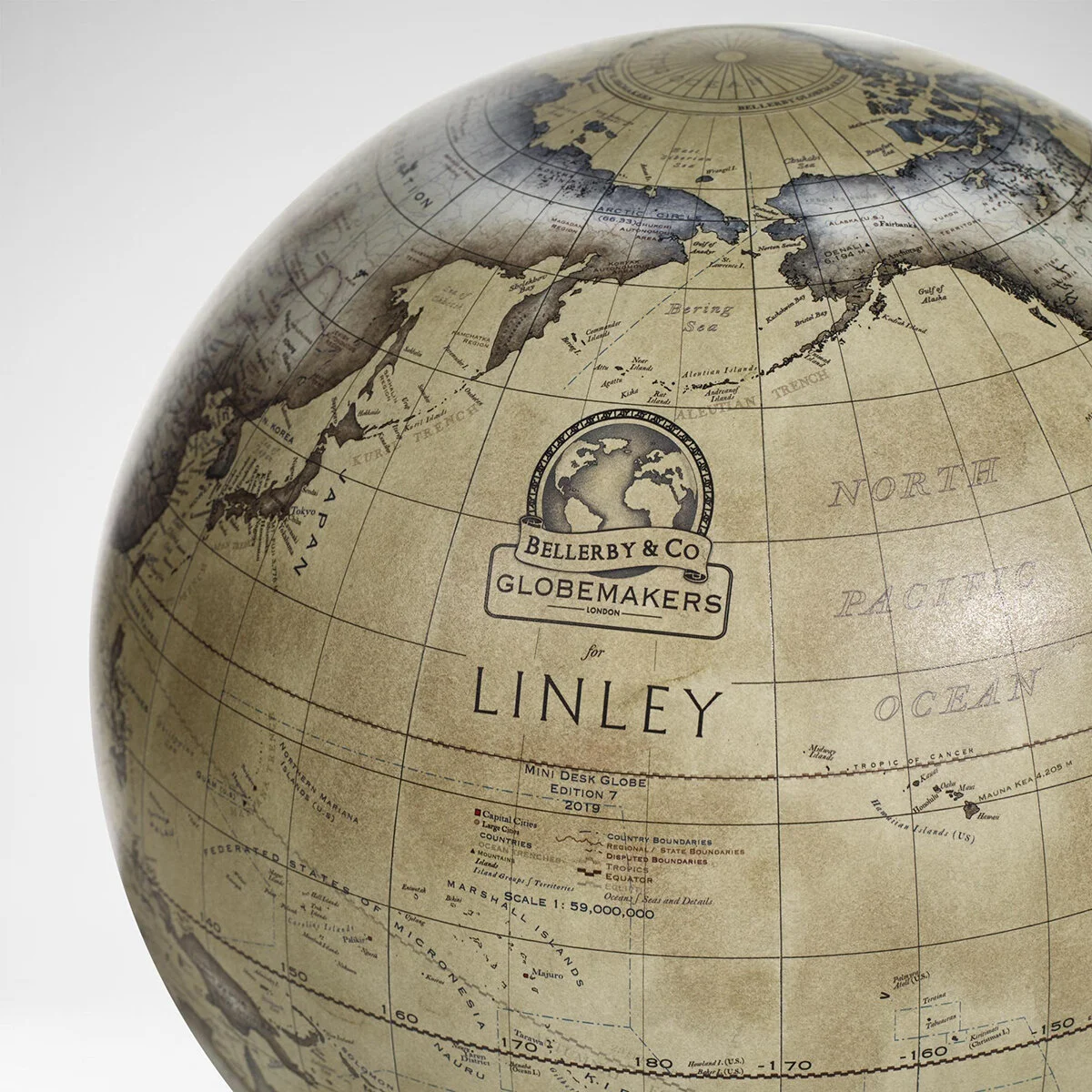 mini_desk_globe_ochre_003_ws_2500x2500.jpg