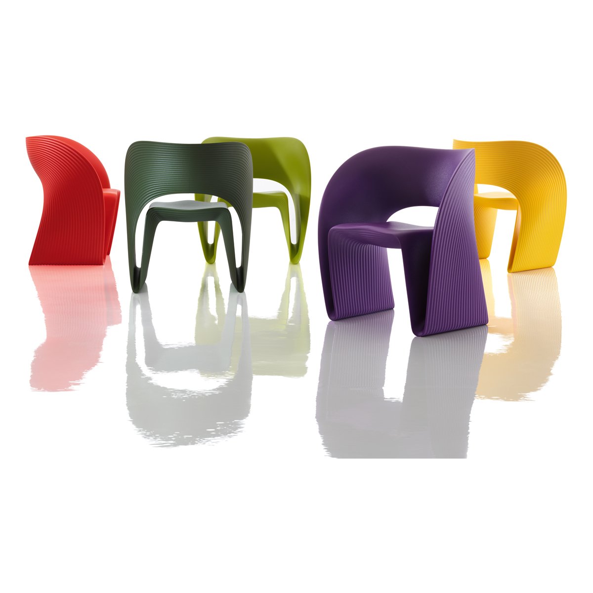 Magis_raviolo_low_chair_group_SD580_01_hr.jpg
