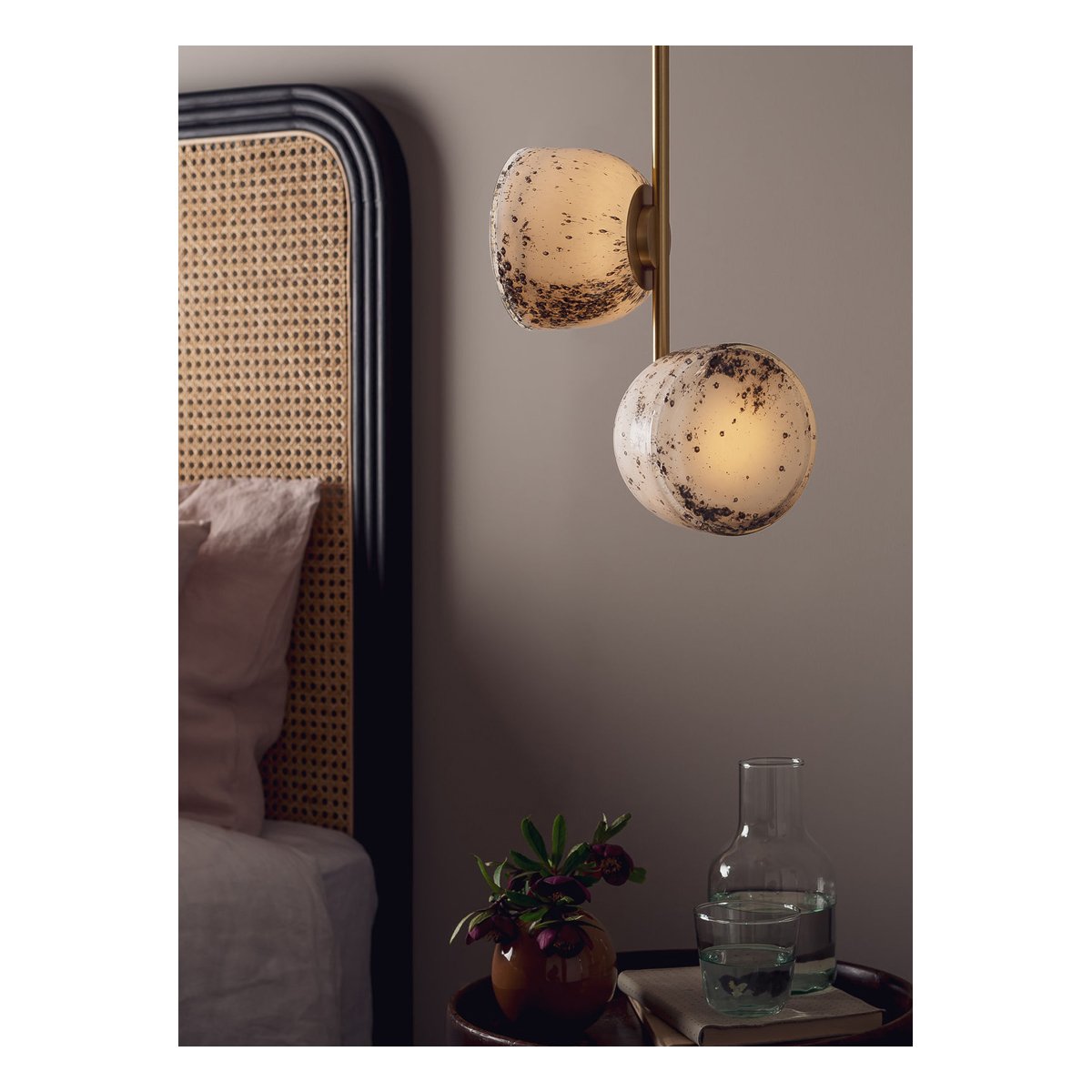 ceiling_orla_2-vertical_lifestyle2_6951994be4cefef86ac78020d31182d4.jpg