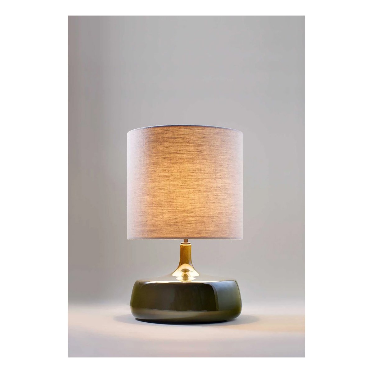 Chive-Piper-Lamp-2.jpg
