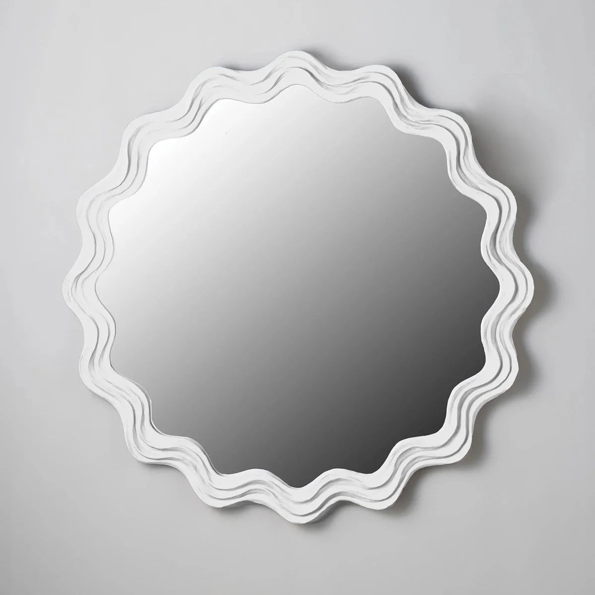 Porta Romana - Clam Shell Mirror Round in Plaster White
