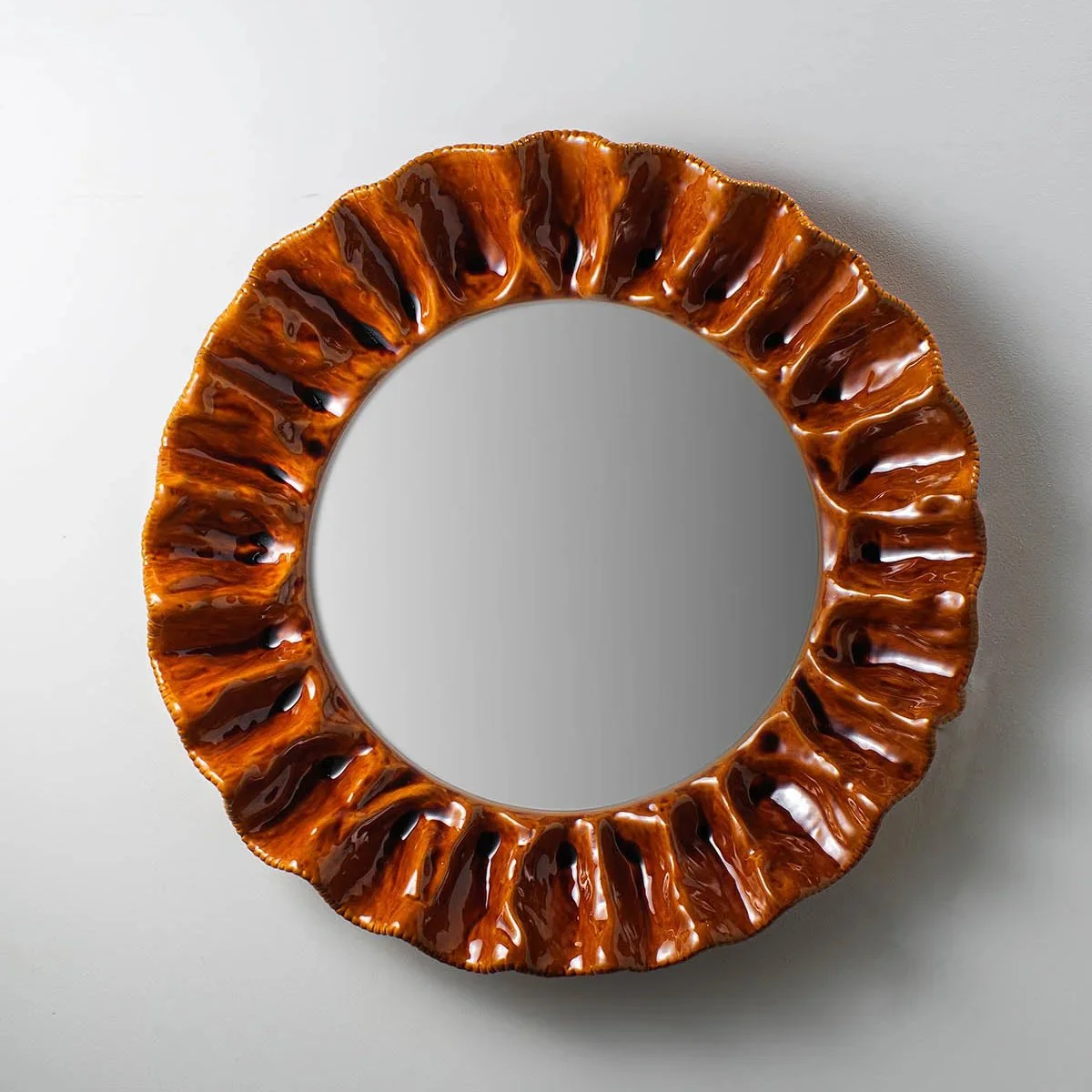 Porta Romana - Galia Ceramic Mirror in Crème Brûlée