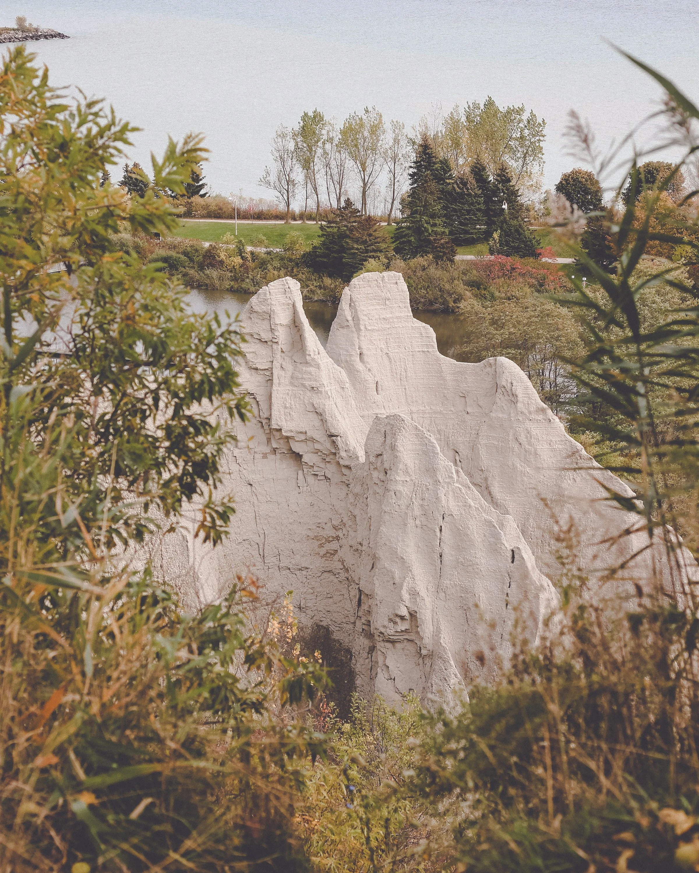 yulischeidt-BLUFFS-8x10-CMYK.jpg
