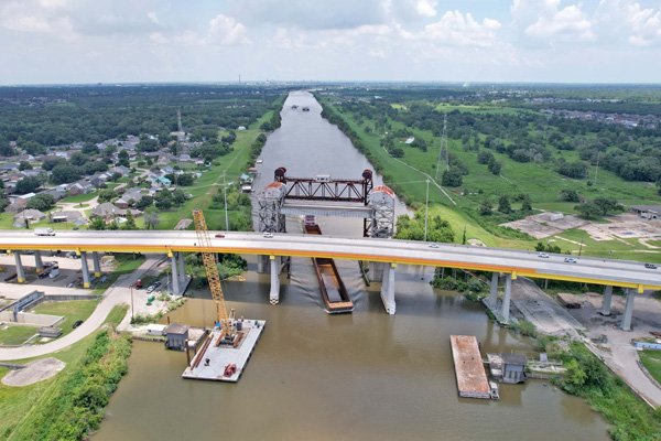 Belle Chasse Bridge & Tunnel Replacement