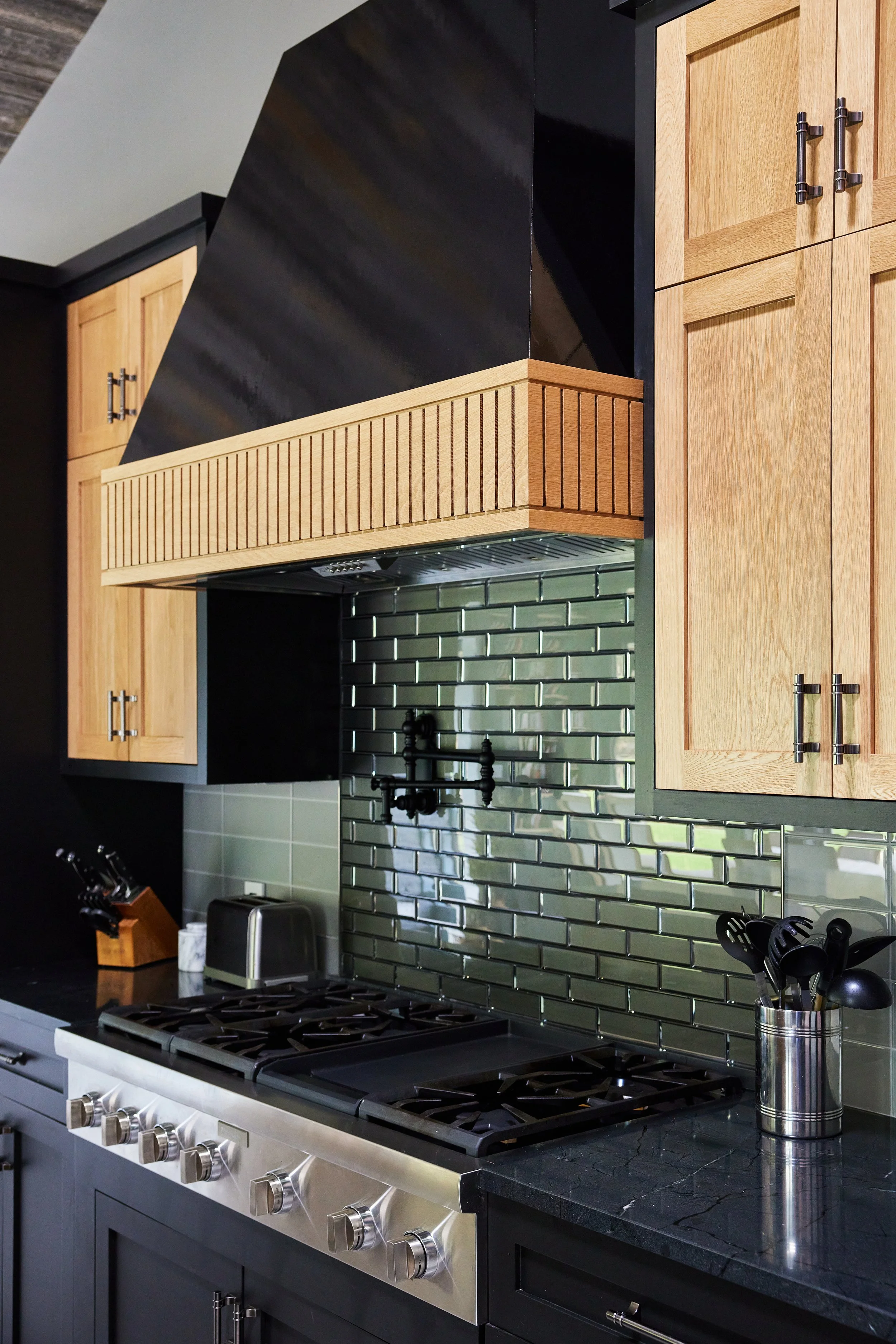Chris ODell's House Kitchen Stove wall Backsplash Vertical.jpg